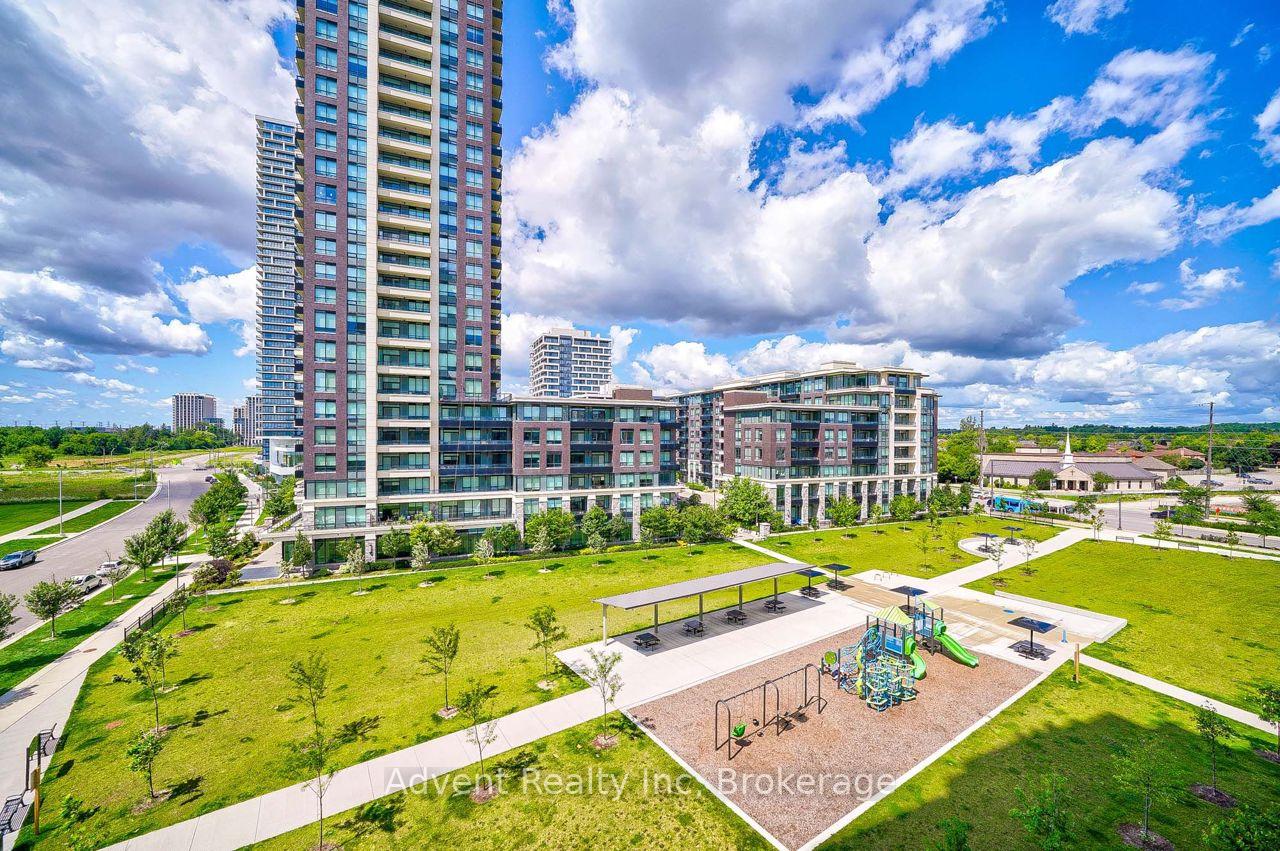 Photo 24 of Unit 725, 18 Uptown Drive, Markham, Unionville — HOMEH