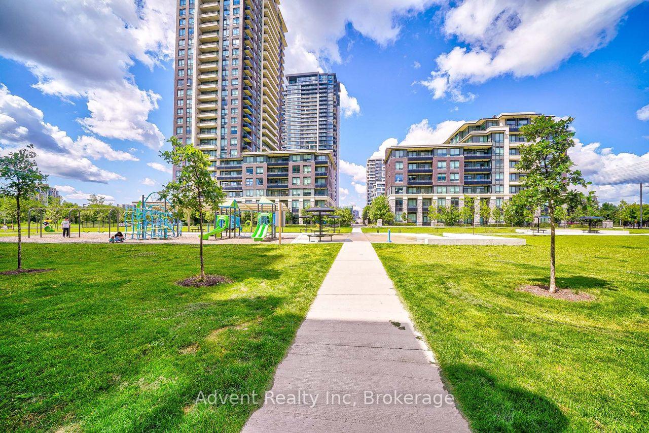 Photo 30 of Unit 725, 18 Uptown Drive, Markham, Unionville — HOMEH