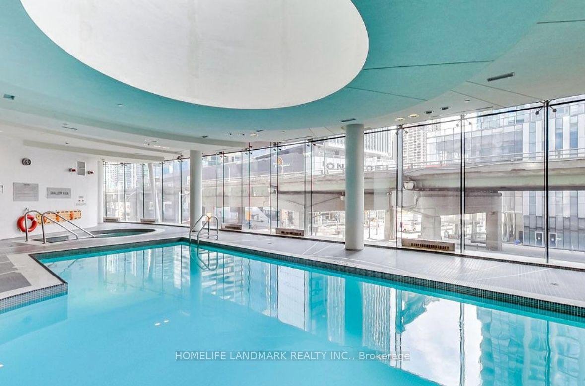 Photo 9 of Unit 1103, 12 York Street, Toronto, Waterfront Communities — HOMEH
