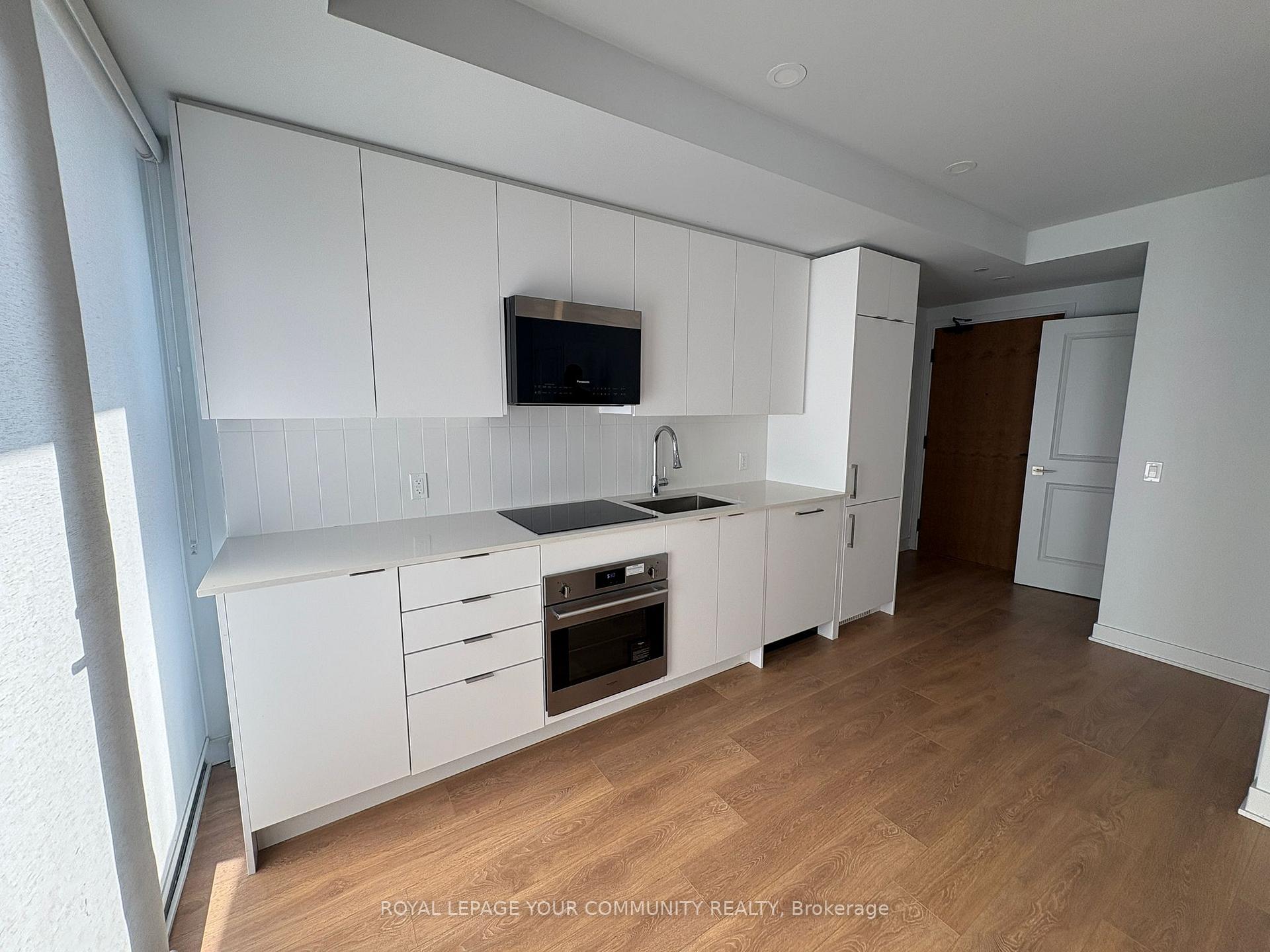 Photo 3 of Unit 4804, 2920 Highway 7, Vaughan, Concord — HOMEH