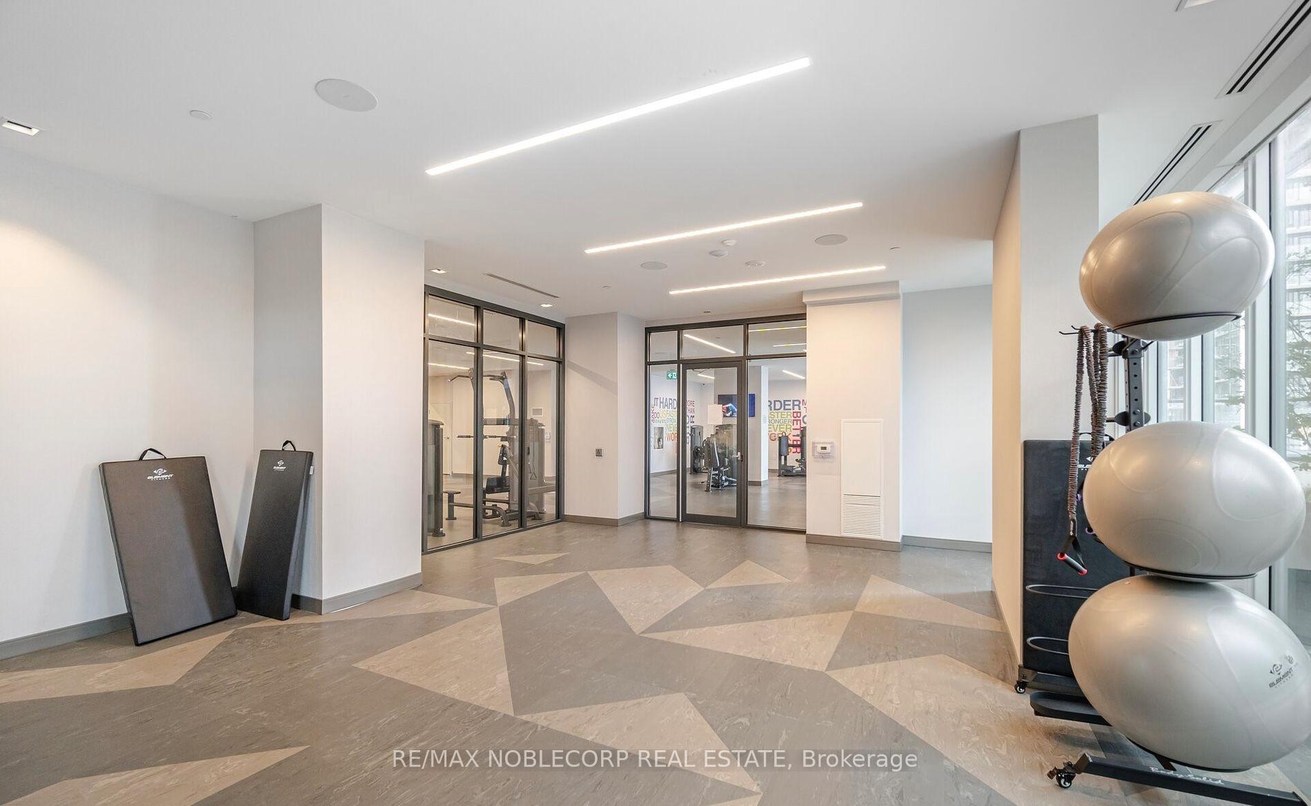 Photo 35 of Unit 2017, 9000 Jane Street, Vaughan, Concord — HOMEH