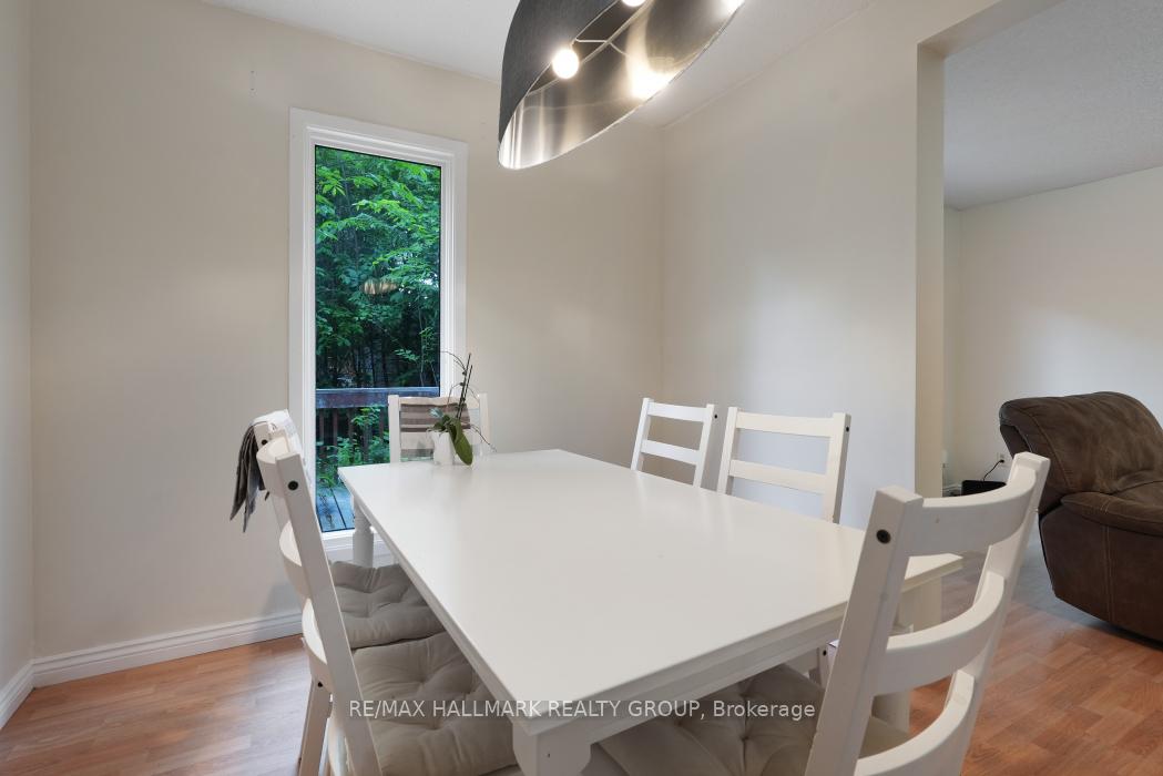 Photo 6 of 24 Erin Crescent, Ottawa, Hunt Club — HOMEH