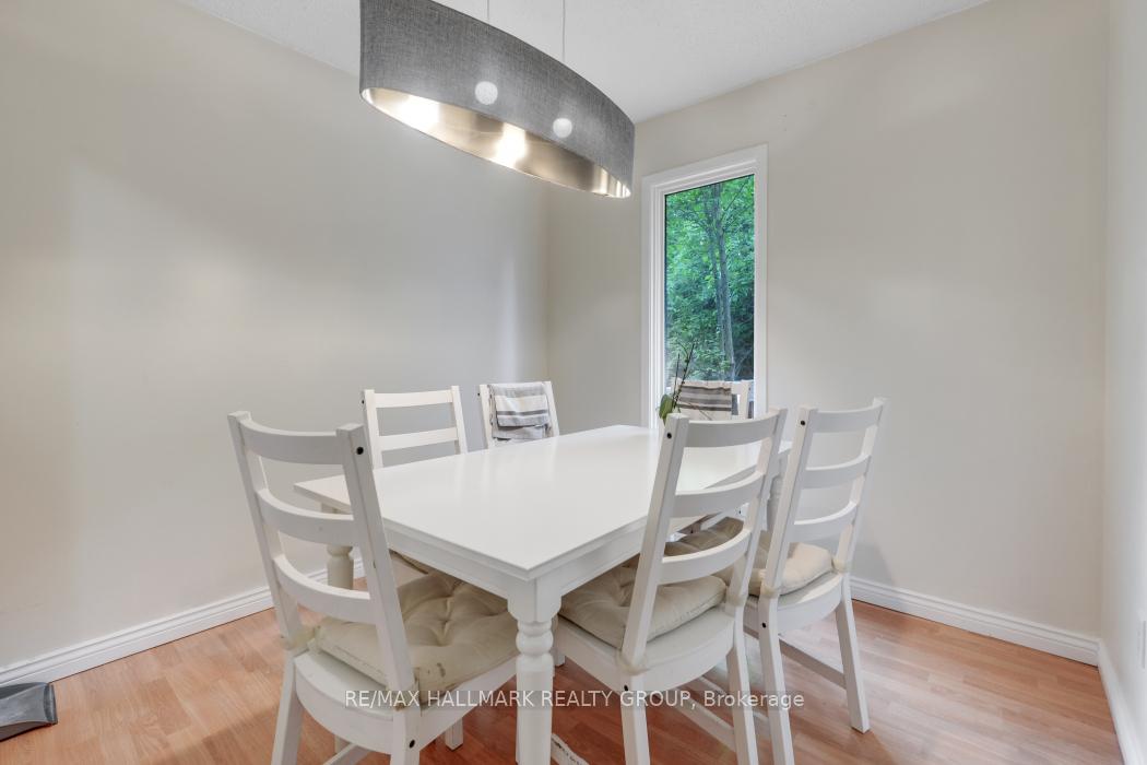Photo 7 of 24 Erin Crescent, Ottawa, Hunt Club — HOMEH
