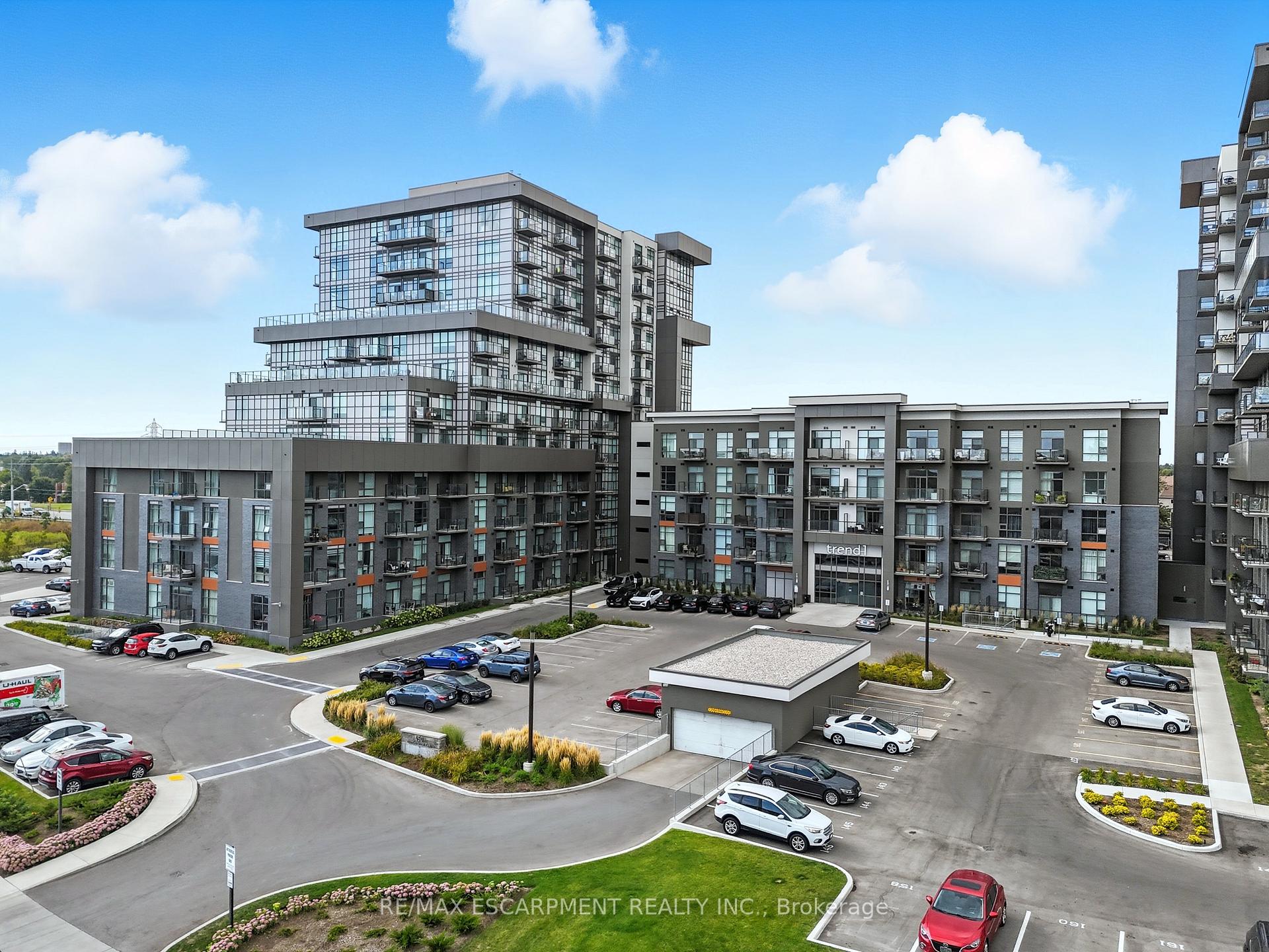 Photo 1 of Unit 336, 450 Dundas Street E, Hamilton, Waterdown — HOMEH