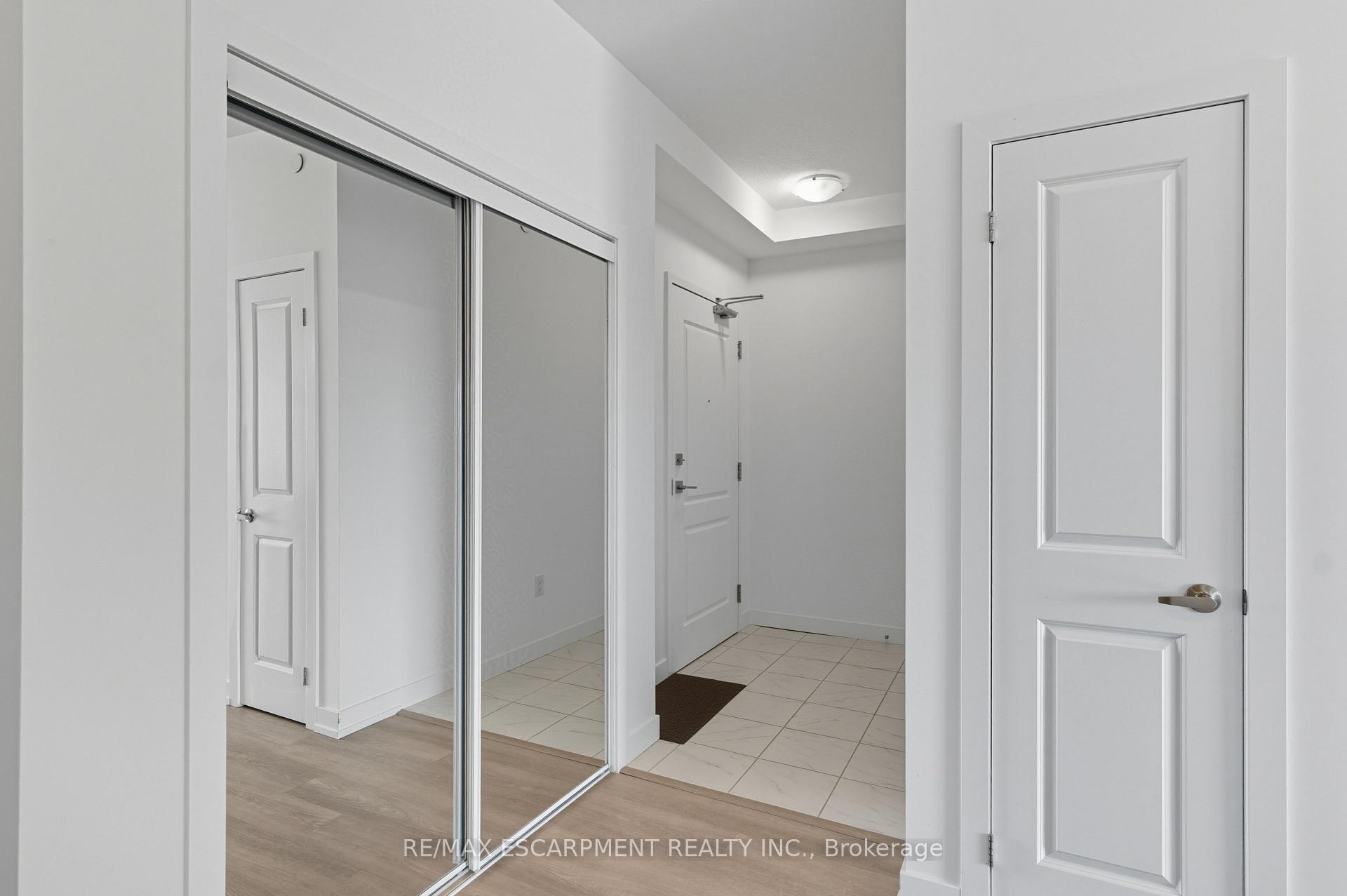 Photo 13 of Unit 336, 450 Dundas Street E, Hamilton, Waterdown — HOMEH