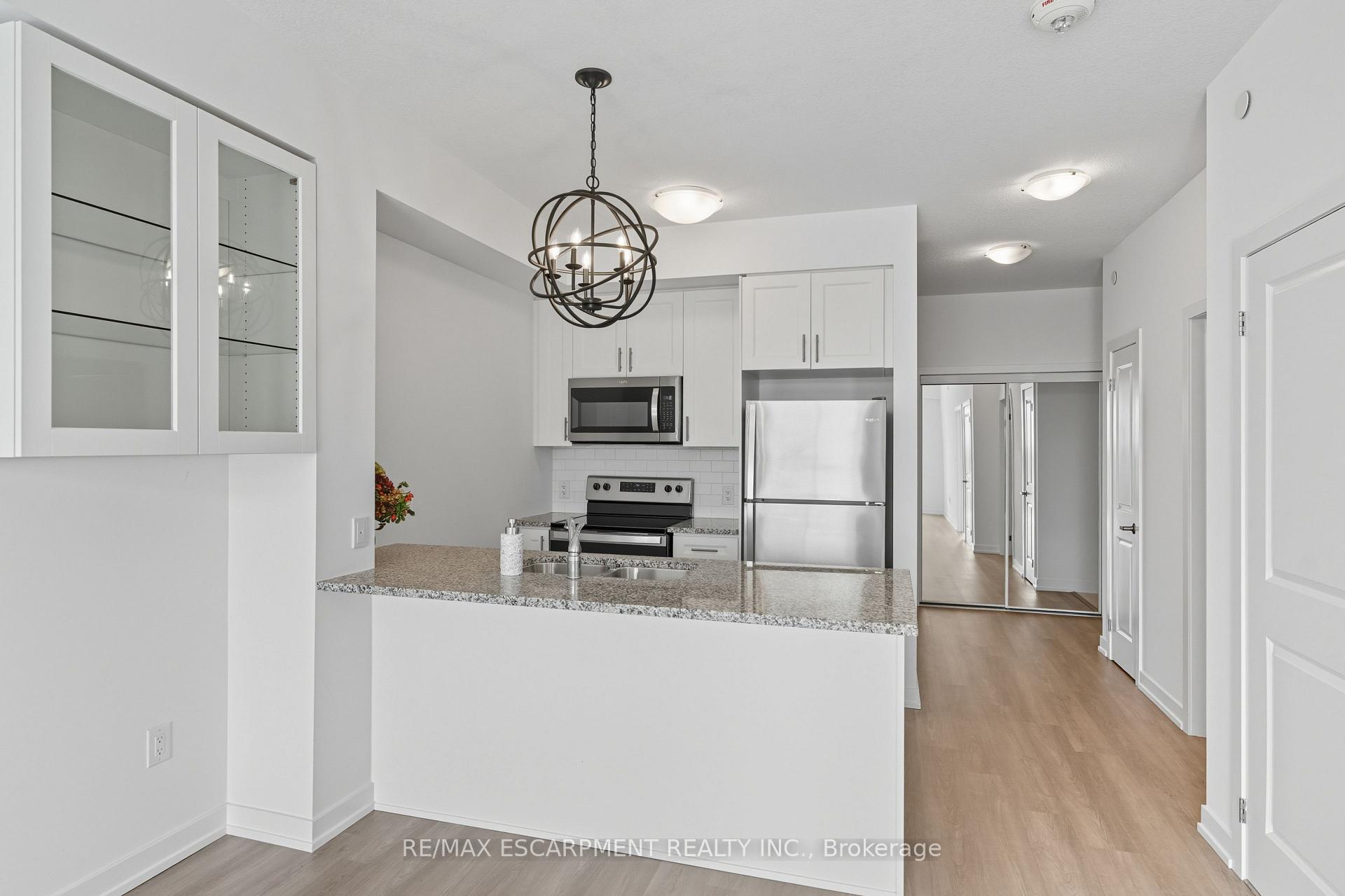 Photo 17 of Unit 336, 450 Dundas Street E, Hamilton, Waterdown — HOMEH