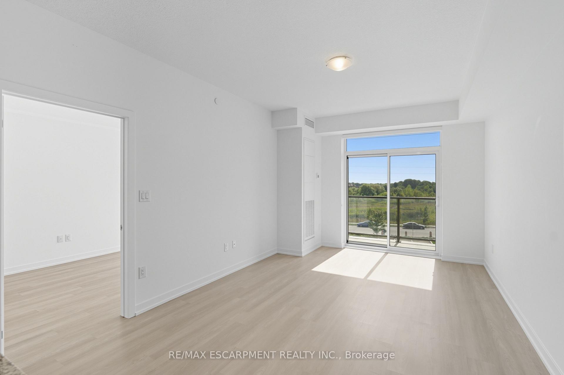 Photo 21 of Unit 336, 450 Dundas Street E, Hamilton, Waterdown — HOMEH