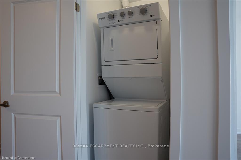 Photo 7 of Unit 336, 450 Dundas Street E, Hamilton, Waterdown — HOMEH