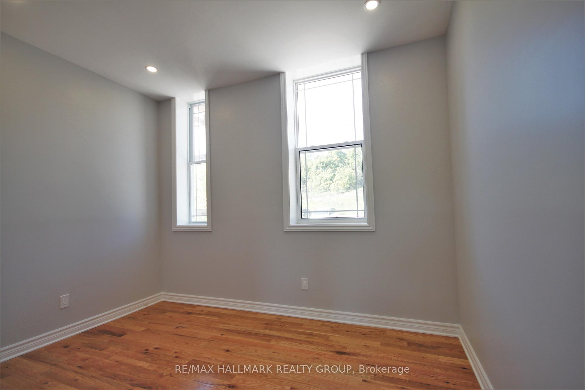 Photo 17 of Unit 5, 768 Usborne Street, McNab/Braeside, Mcnab/Braeside Twps — HOMEH
