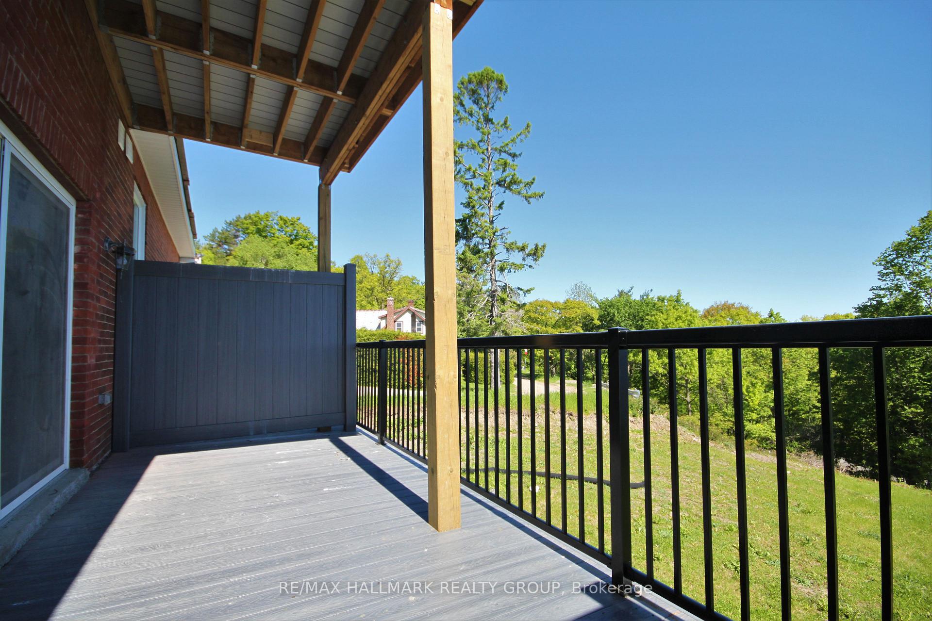Photo 20 of Unit 5, 768 Usborne Street, McNab/Braeside, Mcnab/Braeside Twps — HOMEH