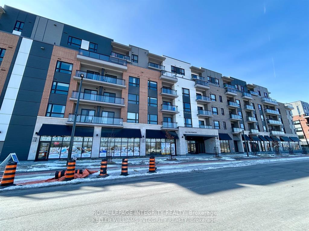 Front of Unit 605, 1350 Hemlock Road