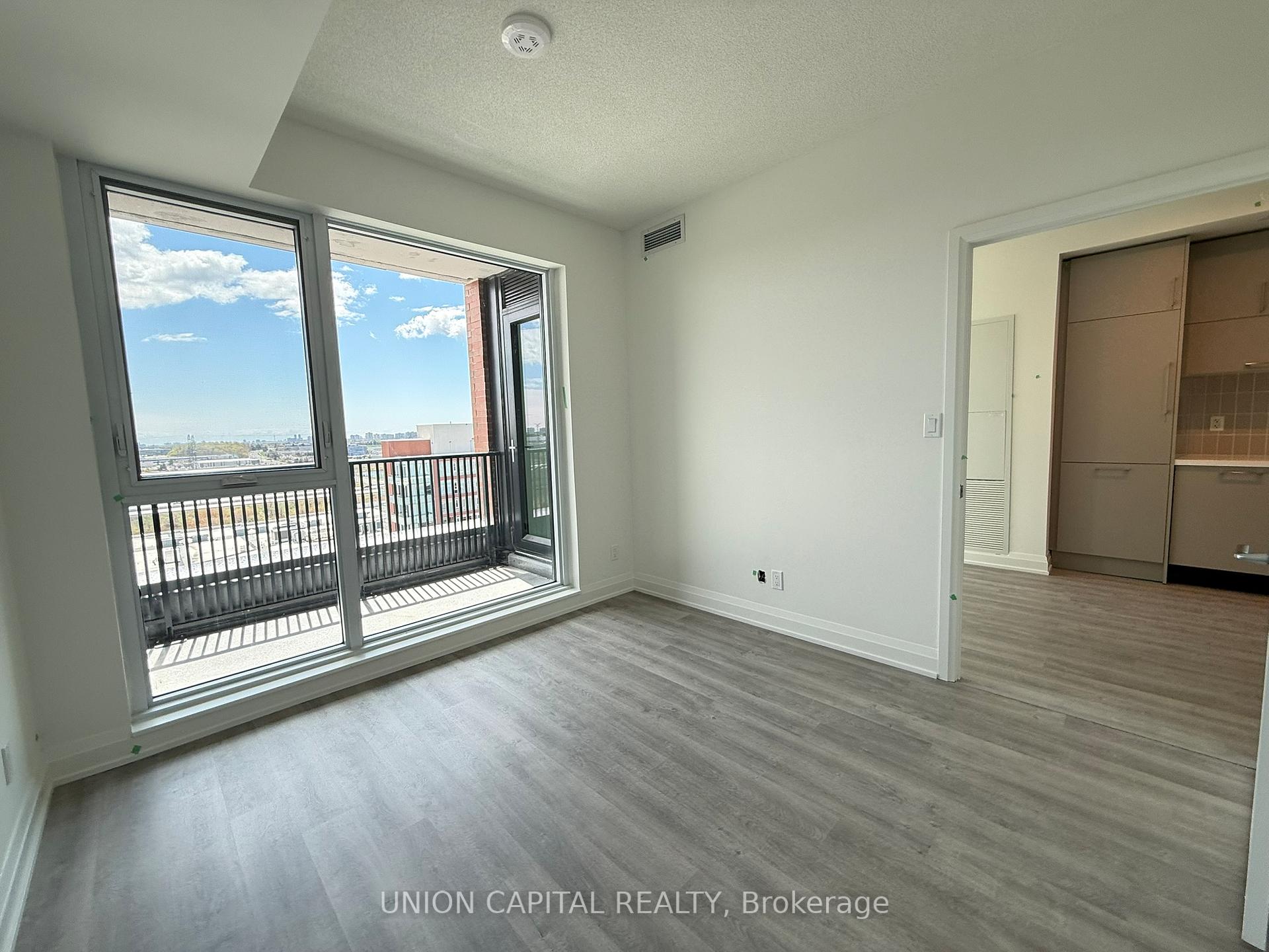 Photo 14 of Unit 1608, 38 Andre De Grasse Street, Markham, Unionville — HOMEH