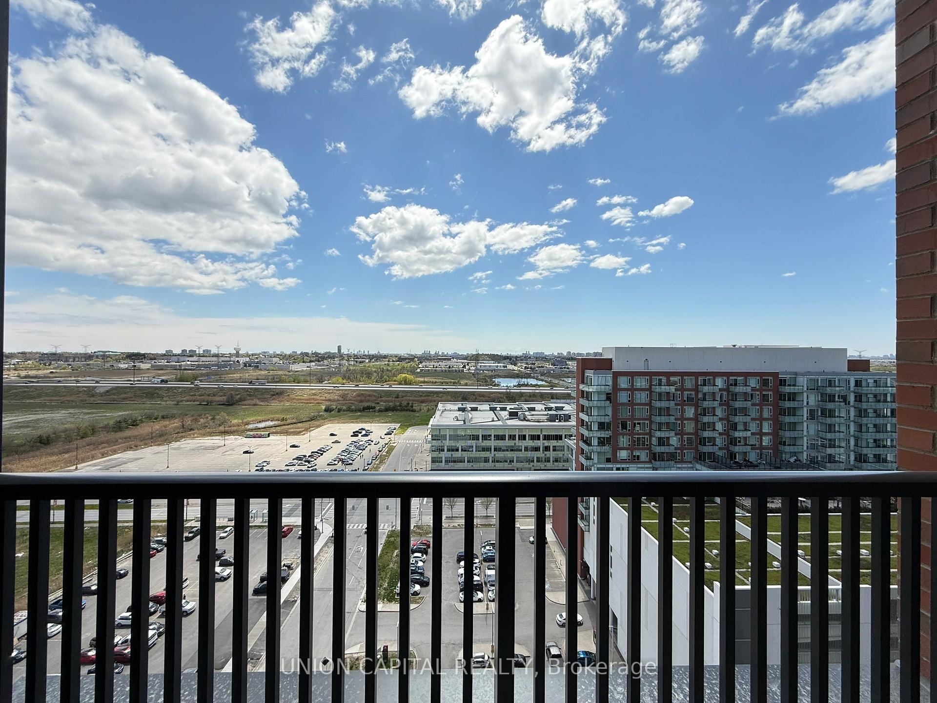 Photo 17 of Unit 1608, 38 Andre De Grasse Street, Markham, Unionville — HOMEH