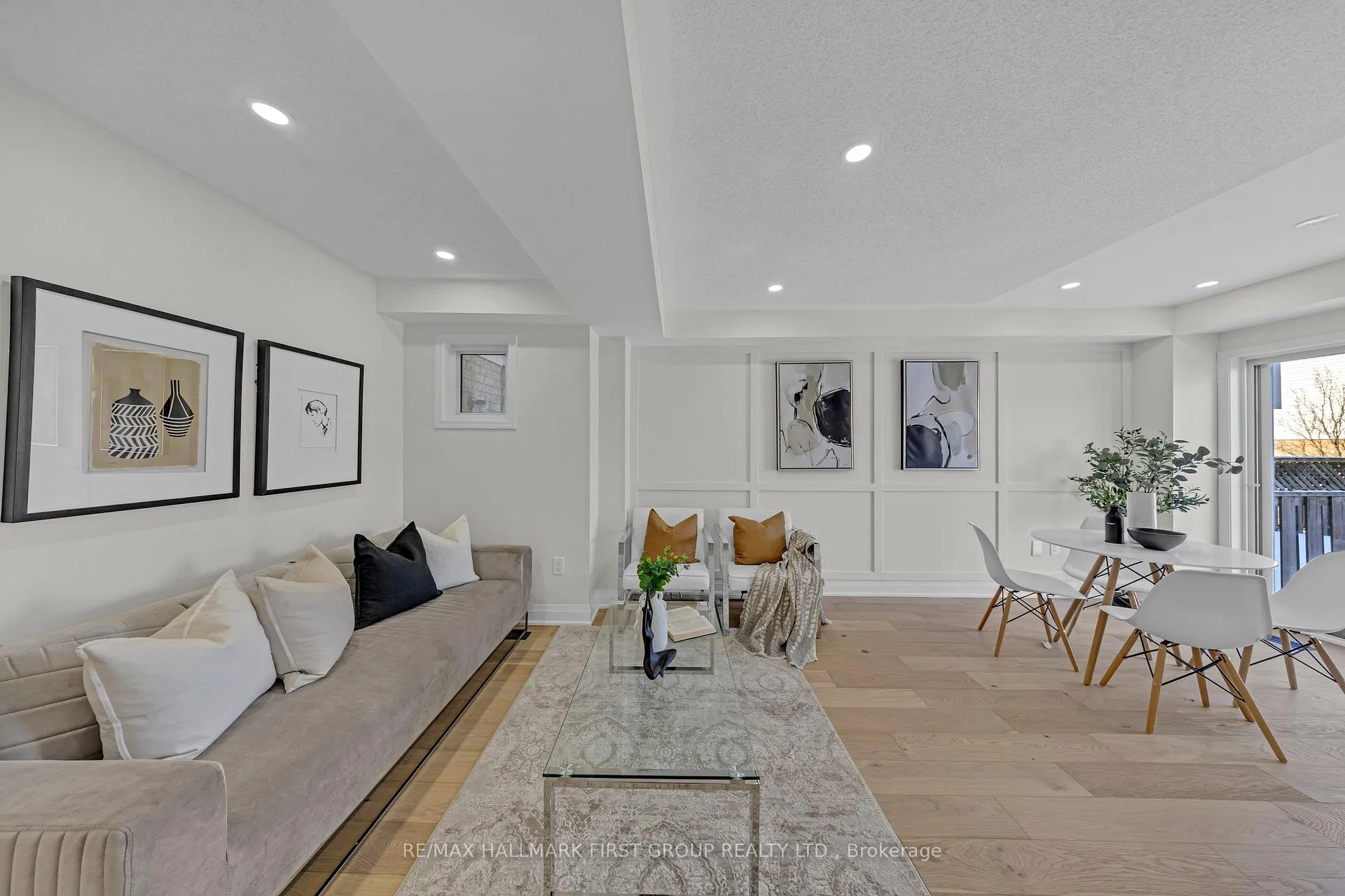 Photo 7 of 98 Kirkland Place, Whitby, Williamsburg — HOMEH
