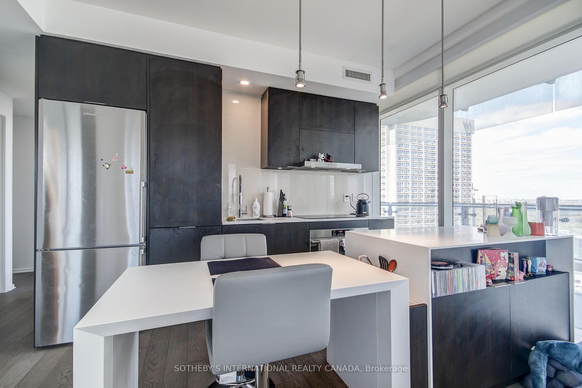 Front of Unit 2504, 1 Bloor Street E