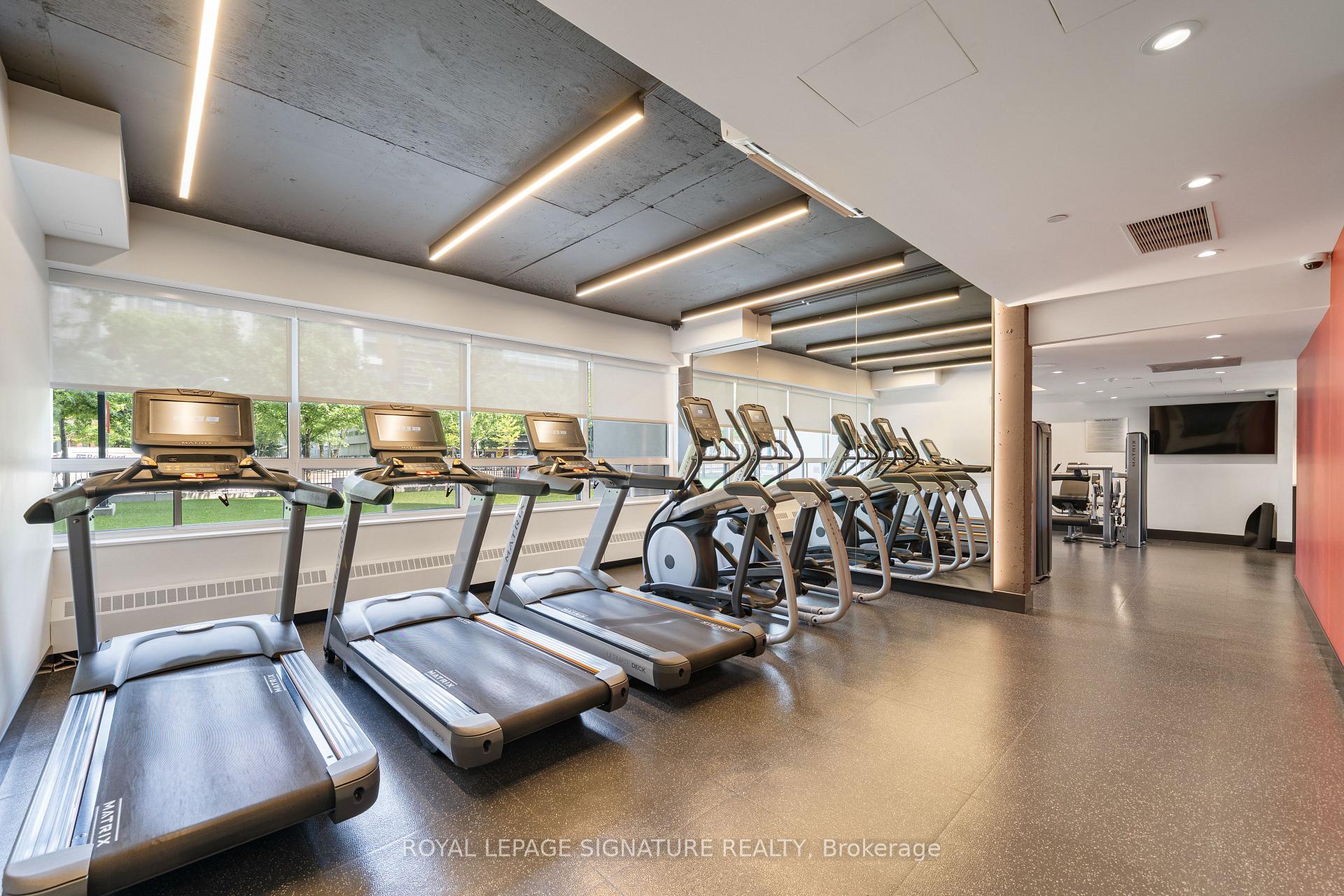 Photo 7 of Unit 1407, 666 Spadina Avenue, Toronto, University — HOMEH
