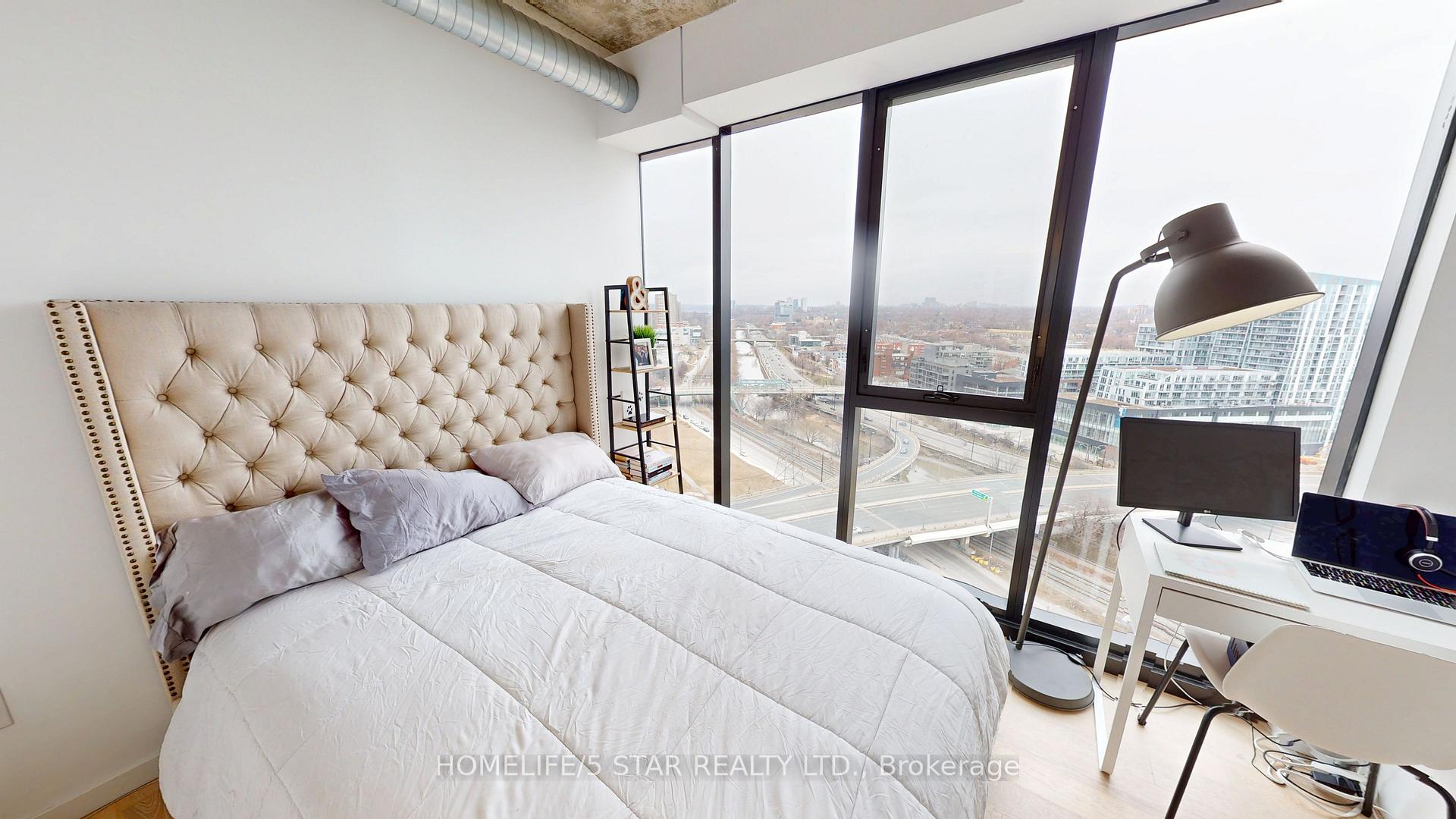 Photo 16 of Unit 1807, 170 Bayview Avenue, Toronto, Moss Park — HOMEH
