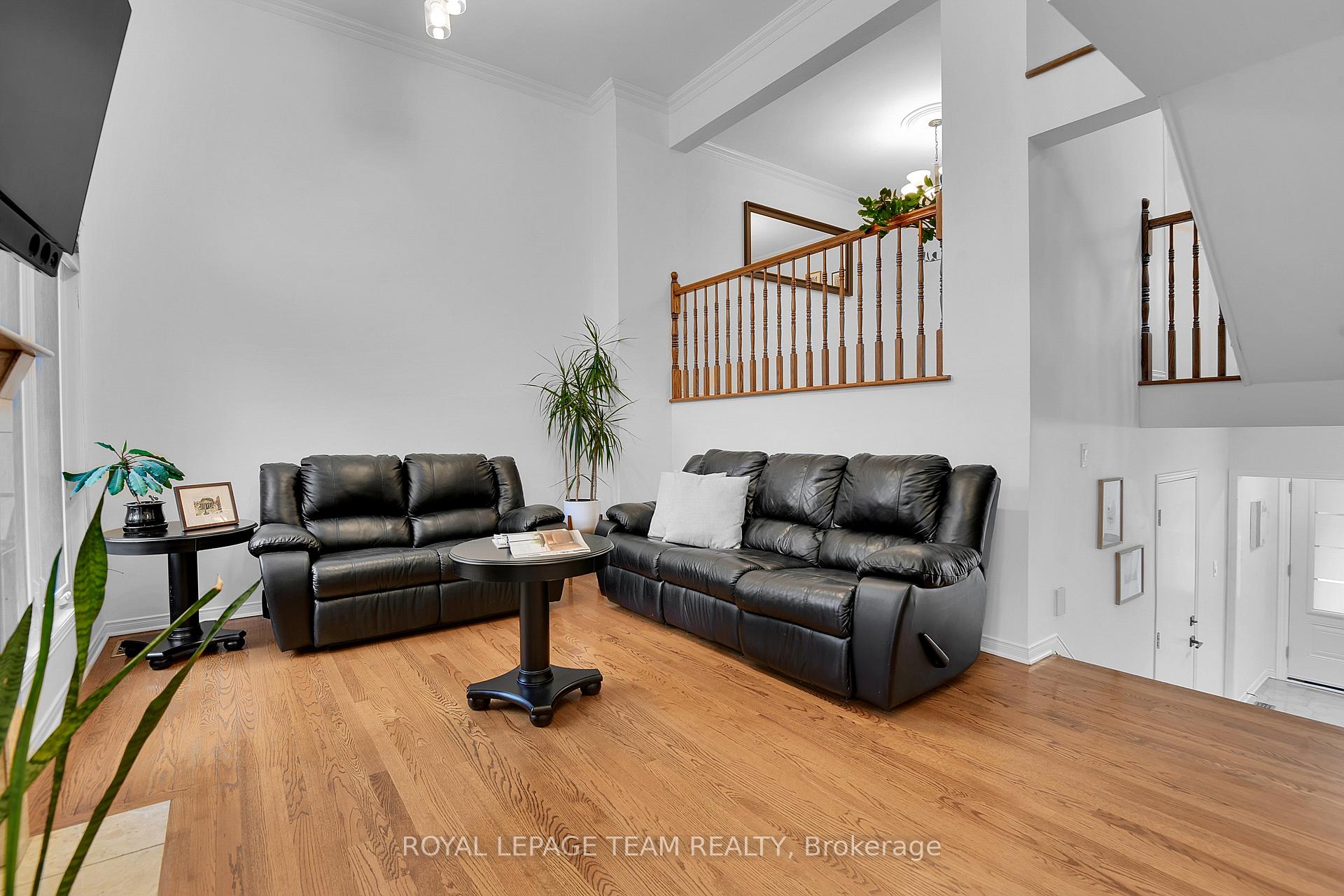 Photo 9 of 342 Templeton Street, Ottawa, Sandy Hill — HOMEH