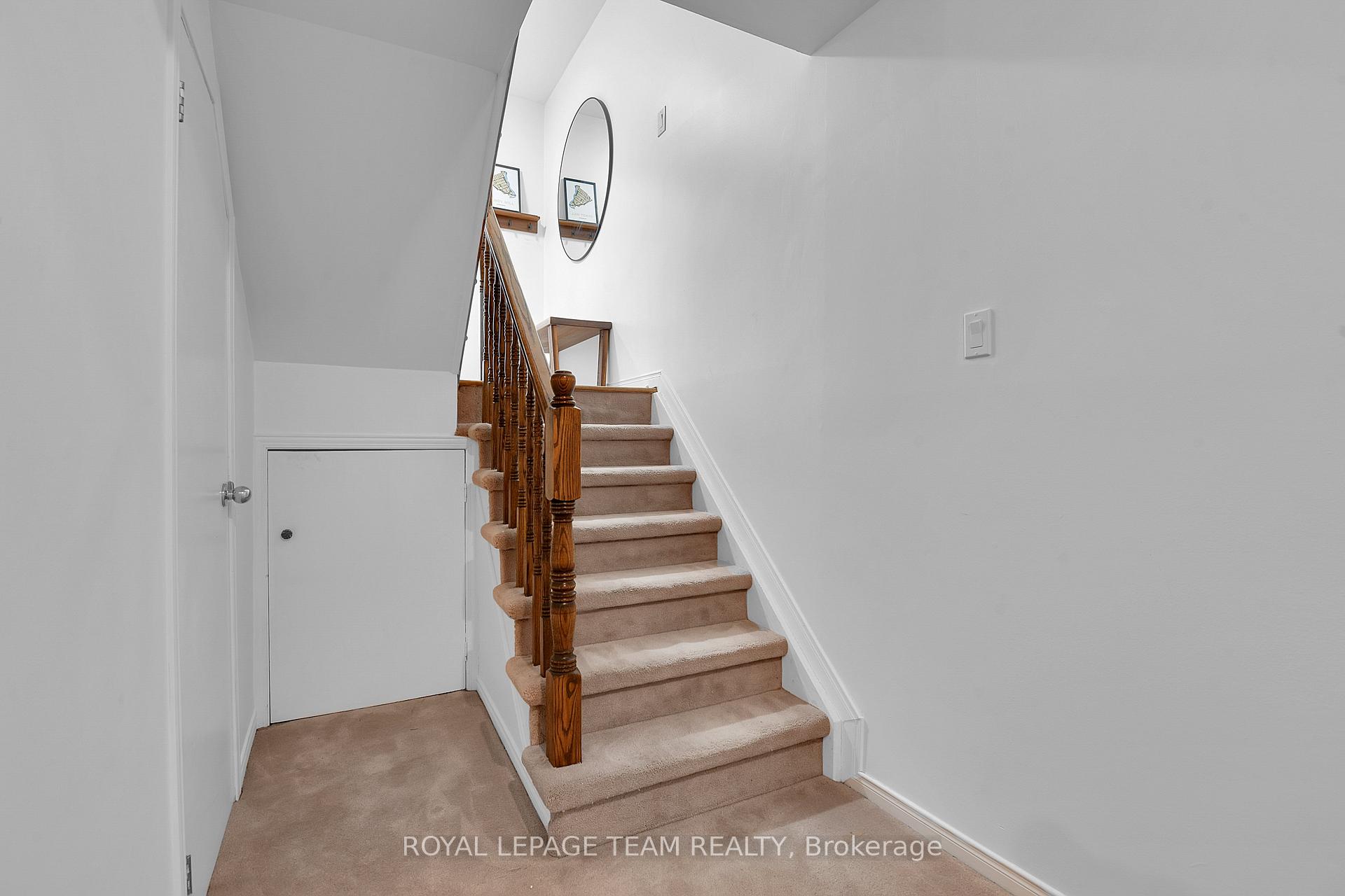 Photo 32 of 342 Templeton Street, Ottawa, Sandy Hill — HOMEH