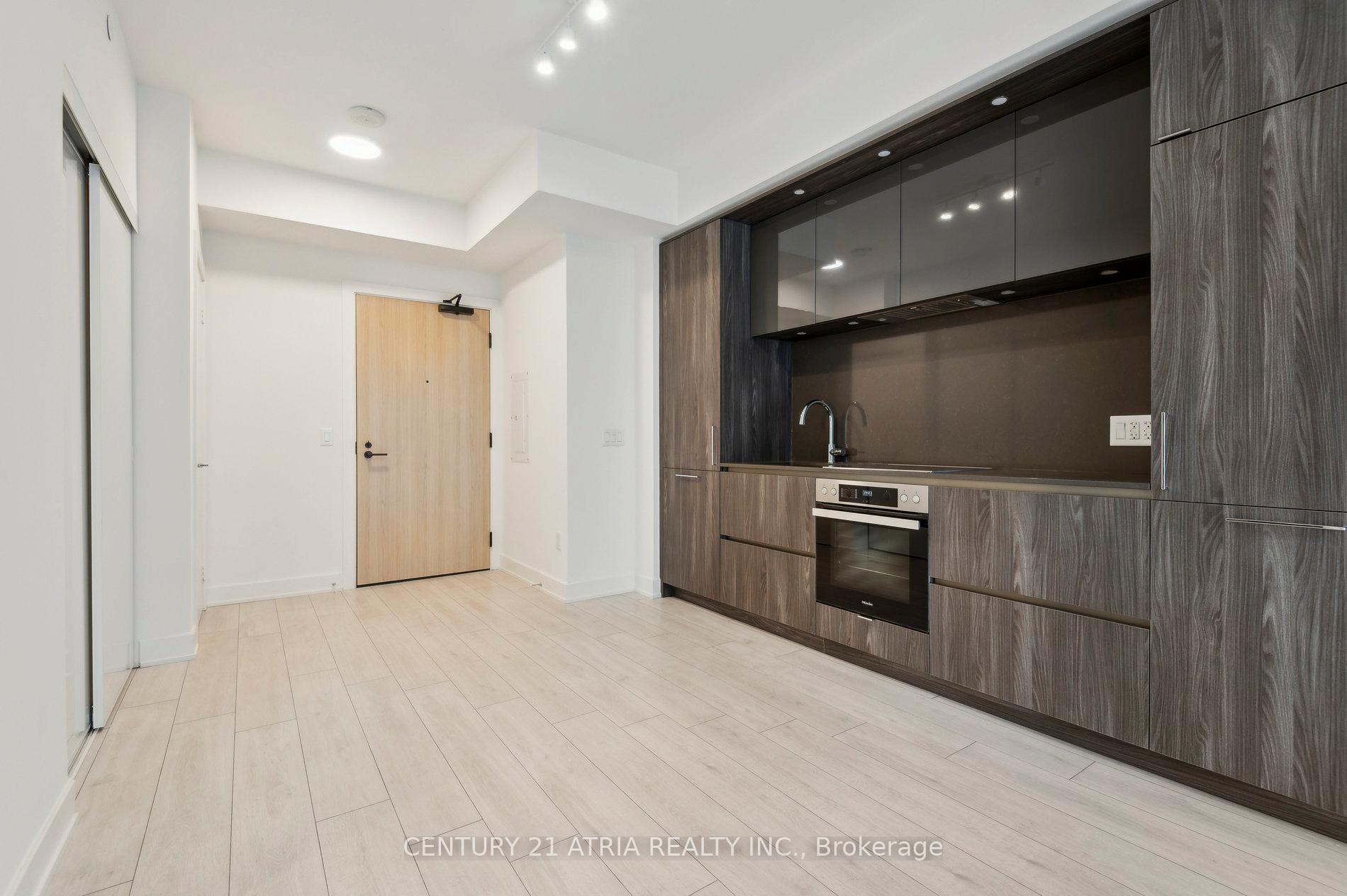 Photo 2 of Unit 1215, 35 Mercer Street, Toronto, Waterfront Communities — HOMEH