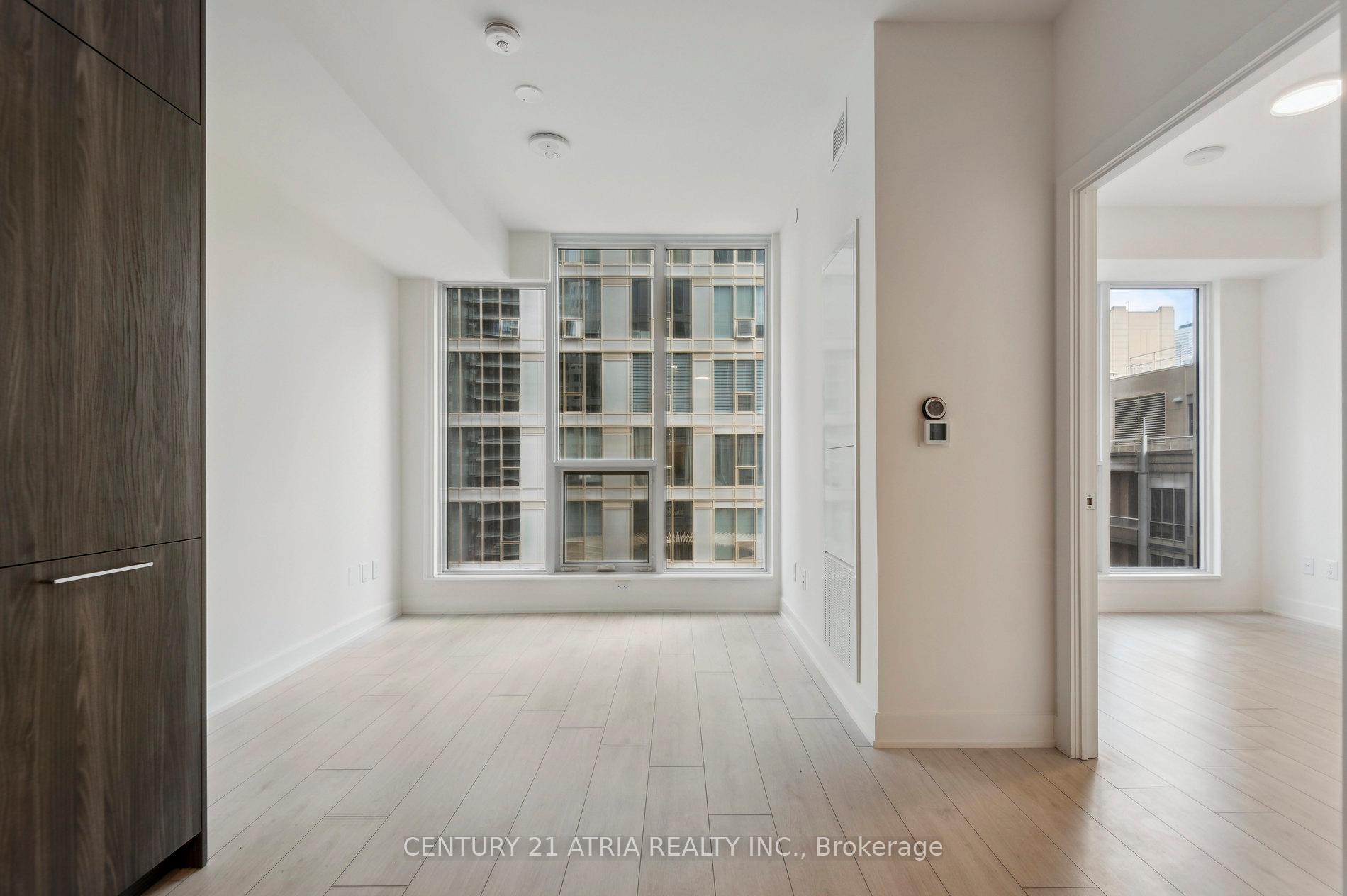 Photo 3 of Unit 1215, 35 Mercer Street, Toronto, Waterfront Communities — HOMEH