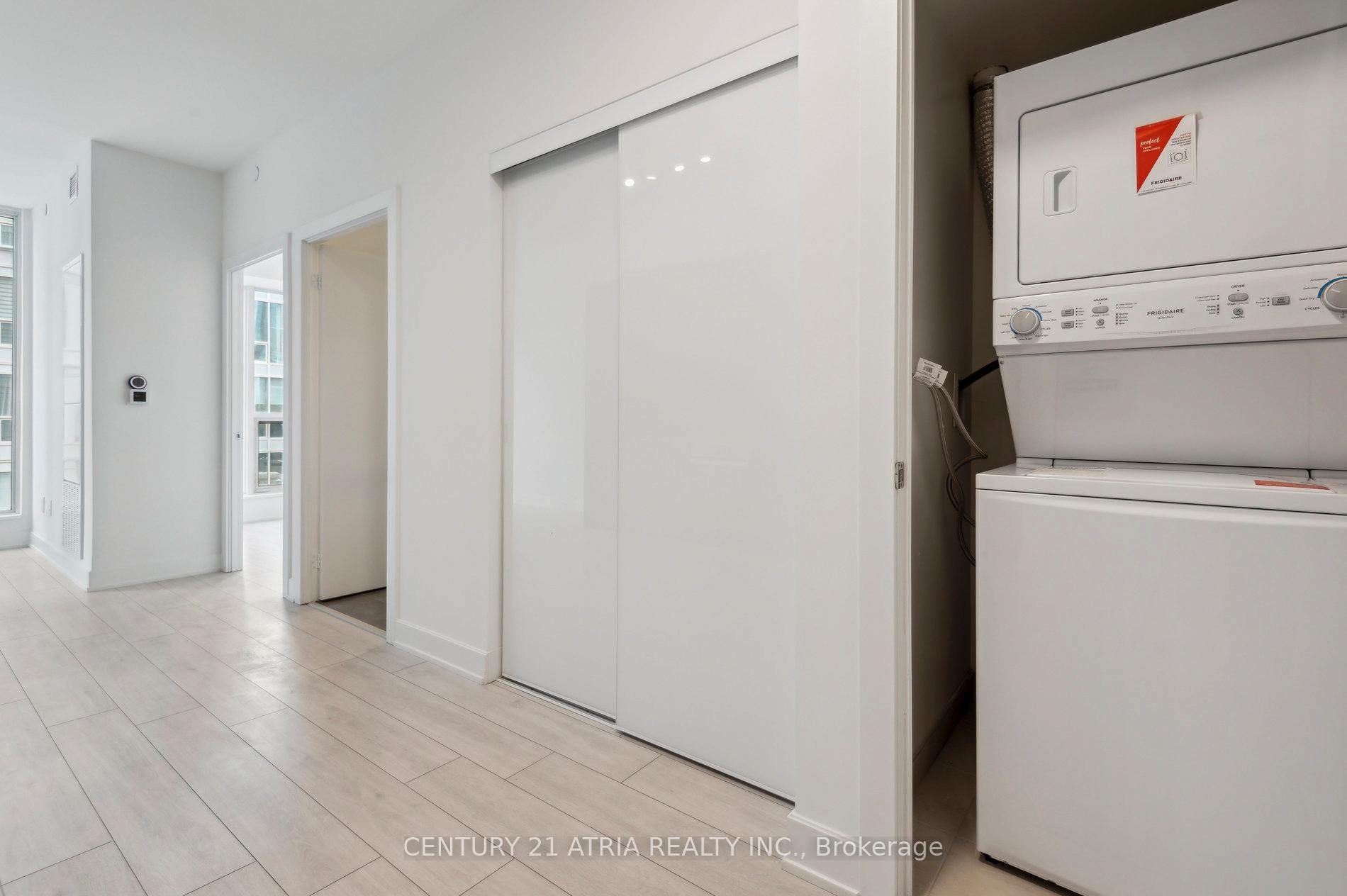Photo 7 of Unit 1215, 35 Mercer Street, Toronto, Waterfront Communities — HOMEH