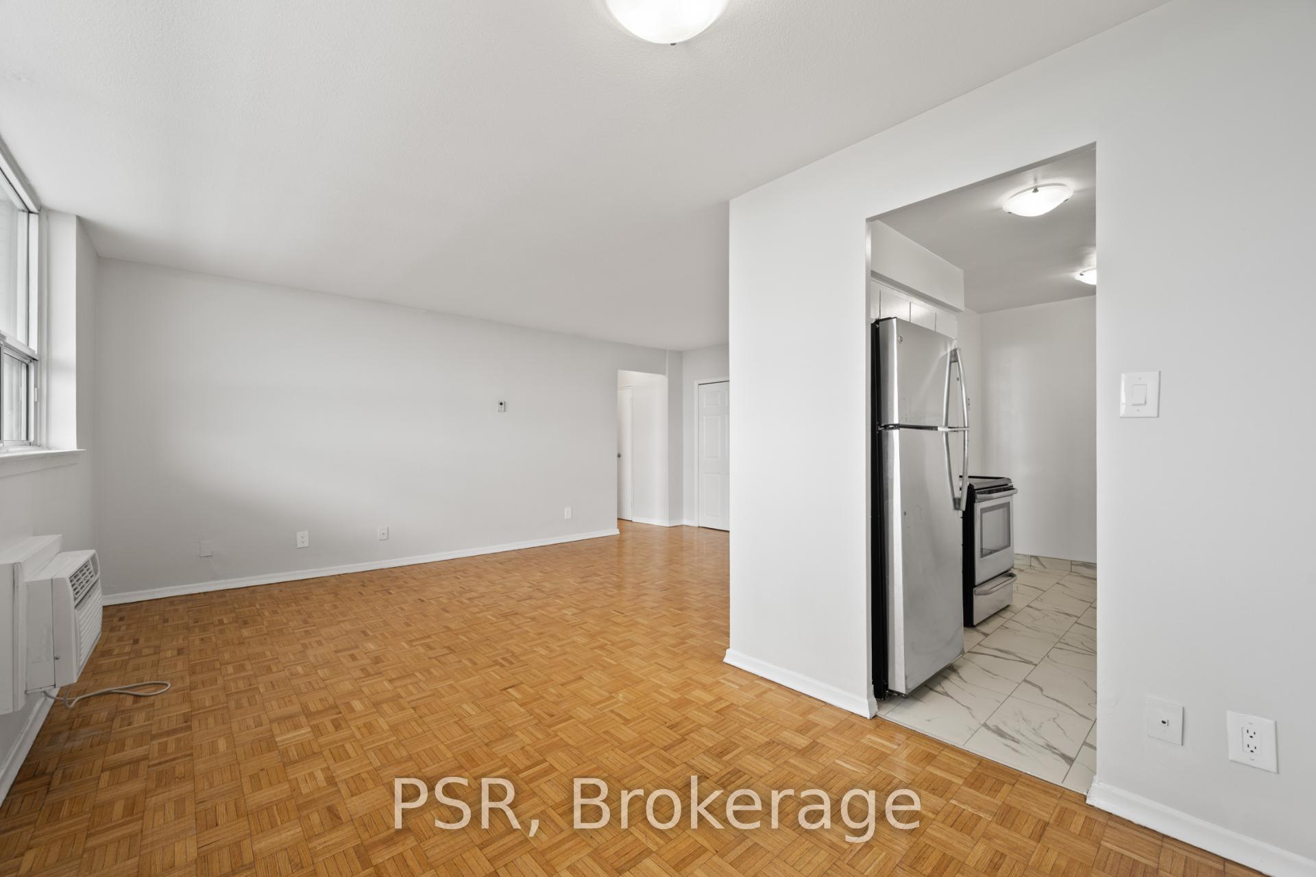 Photo 2 of Unit 2008, 111 Raglan Avenue, Toronto, Humewood-Cedarvale — HOMEH