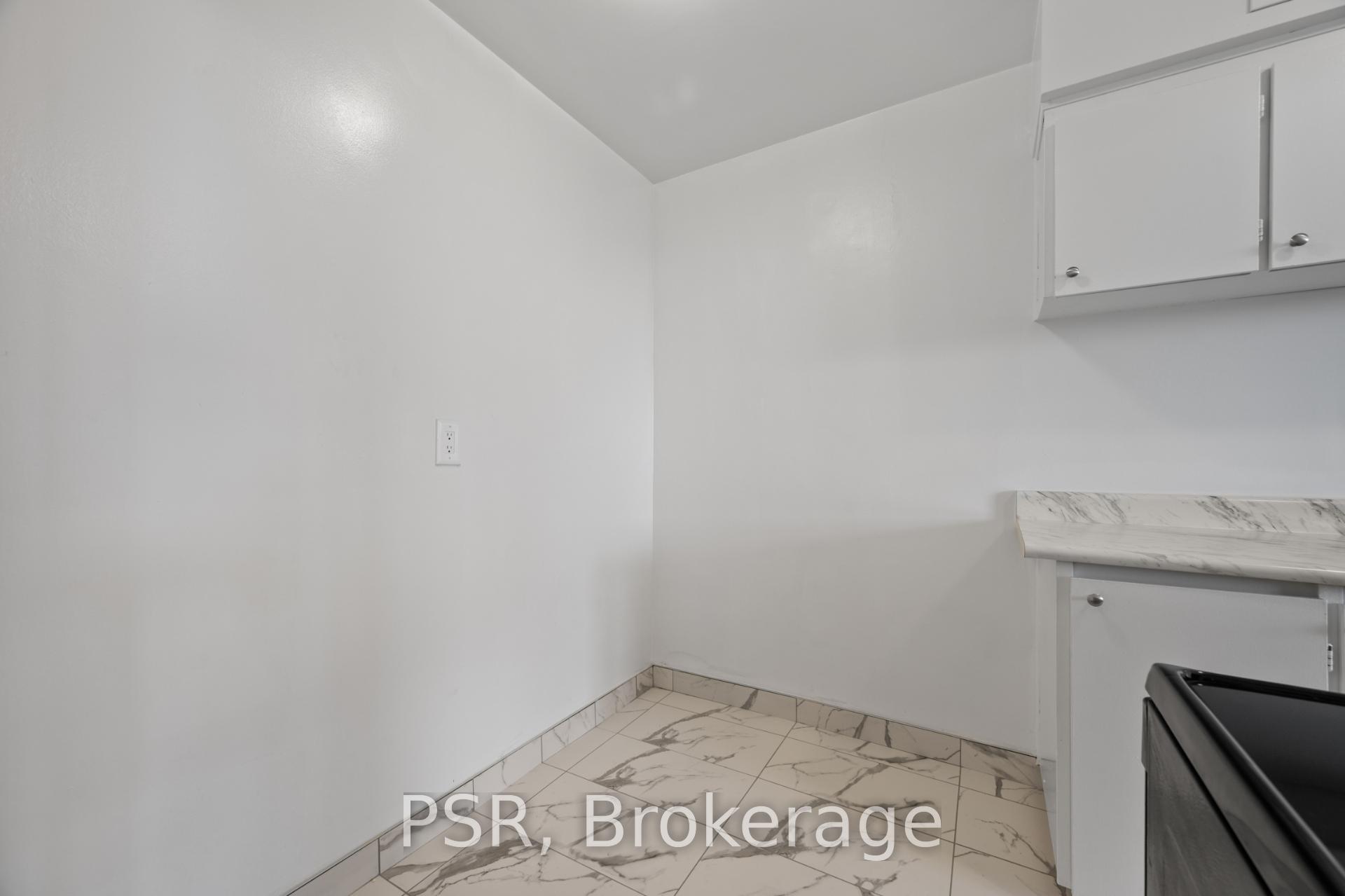 Photo 7 of Unit 2008, 111 Raglan Avenue, Toronto, Humewood-Cedarvale — HOMEH