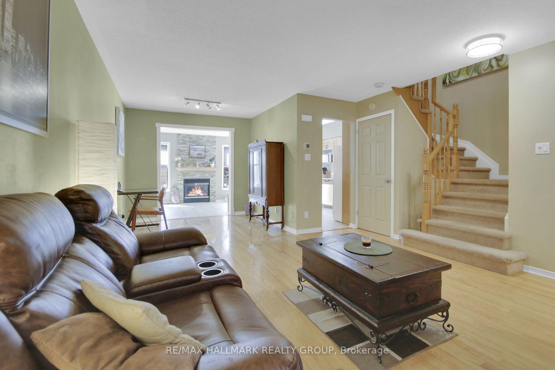 Photo 7 of 55 Binbury Way, Ottawa, Hunt Club Park/Greenboro — HOMEH