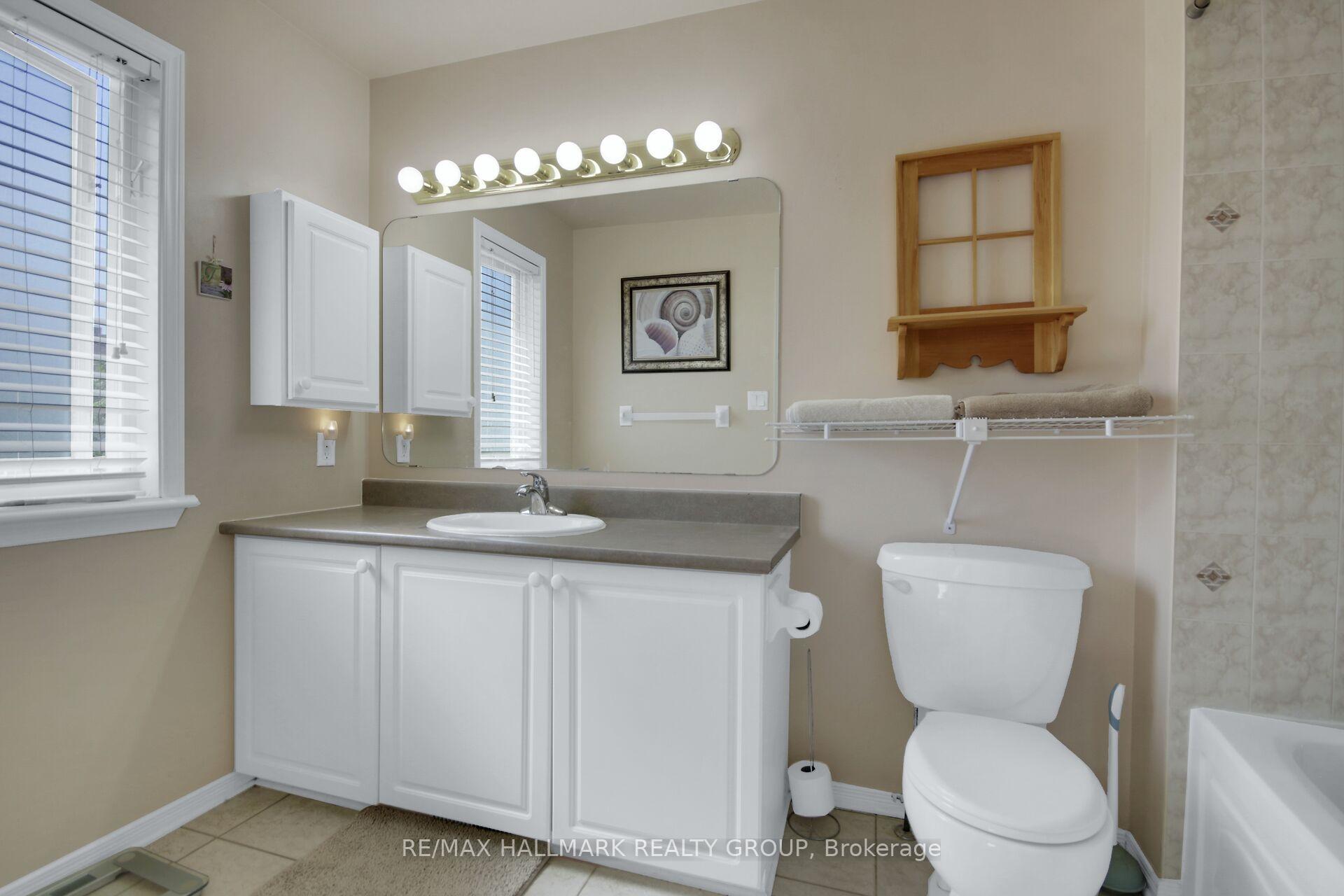 Photo 15 of 55 Binbury Way, Ottawa, Hunt Club Park/Greenboro — HOMEH