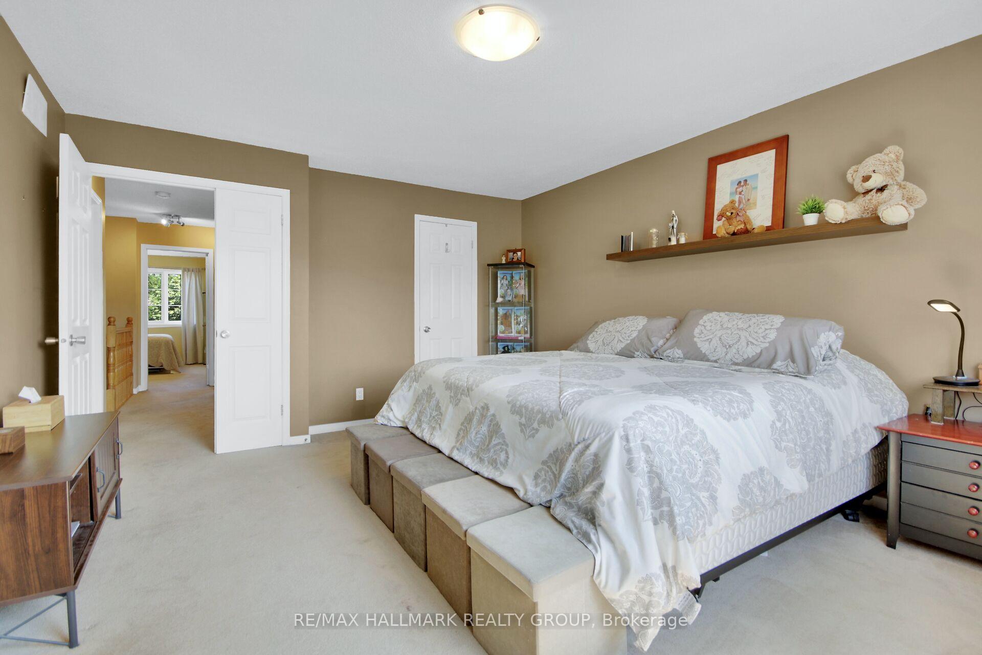 Photo 17 of 55 Binbury Way, Ottawa, Hunt Club Park/Greenboro — HOMEH