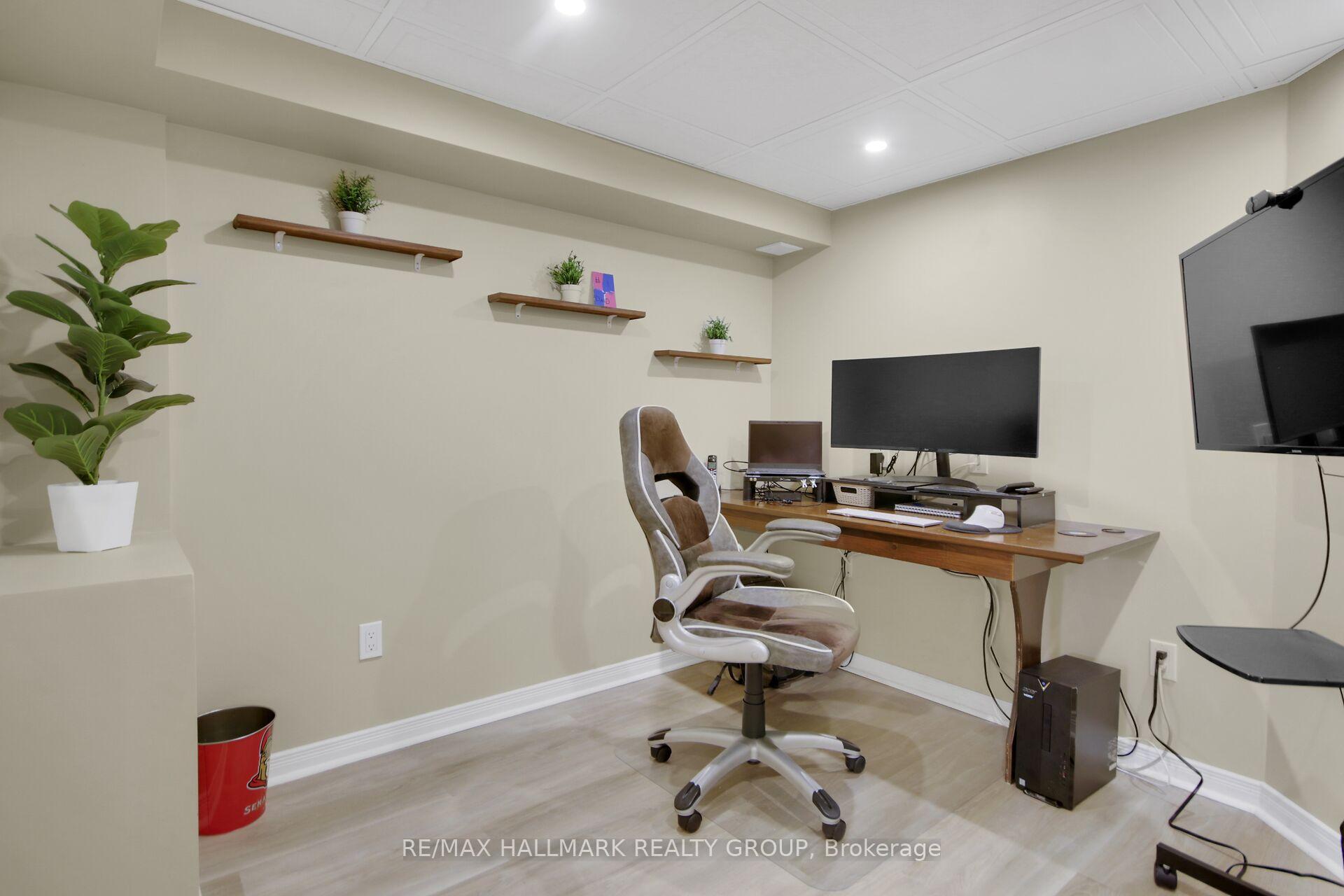 Photo 22 of 55 Binbury Way, Ottawa, Hunt Club Park/Greenboro — HOMEH