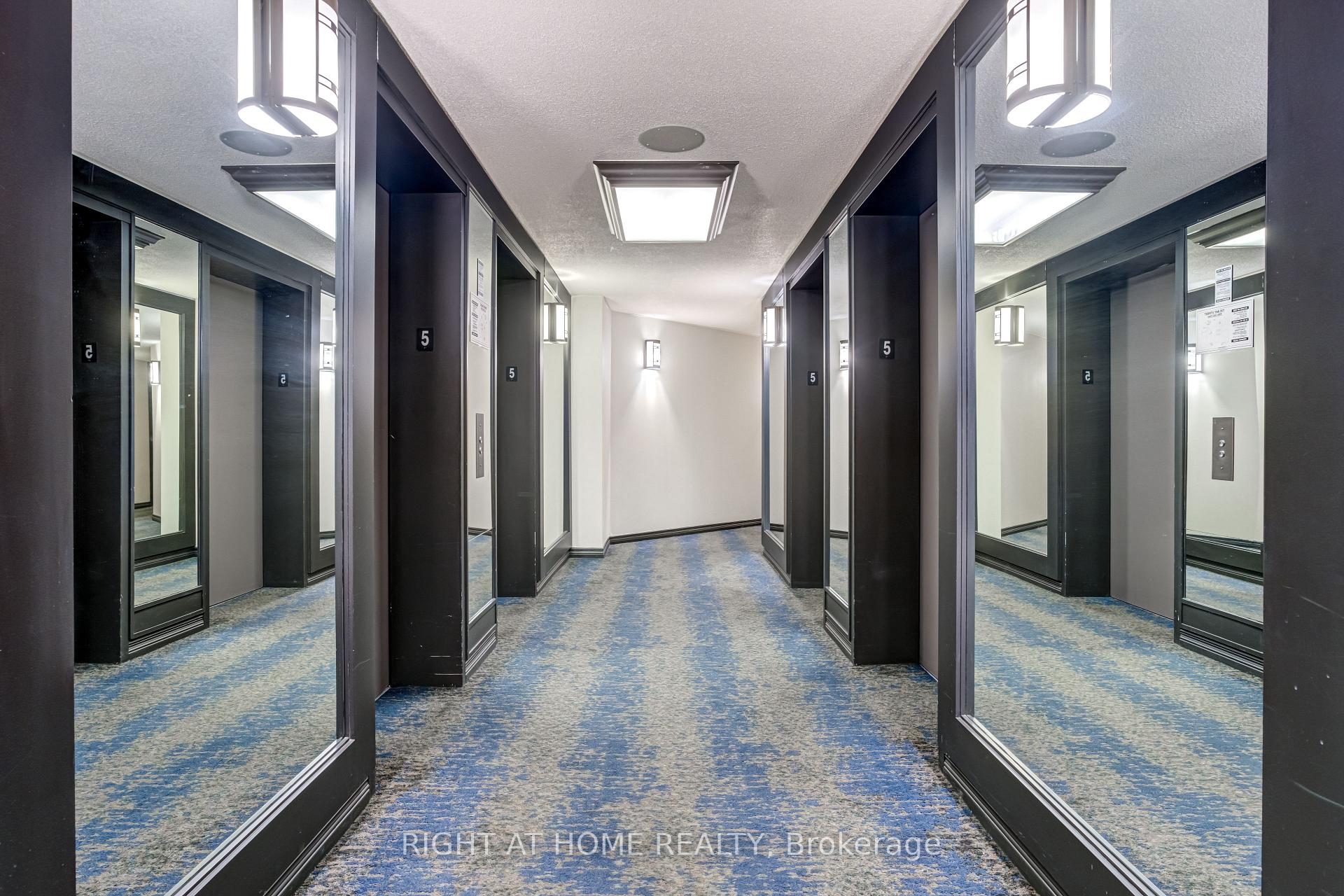 Photo 4 of Unit 506, 736 Bay Street, Toronto, Bay Street Corridor — HOMEH