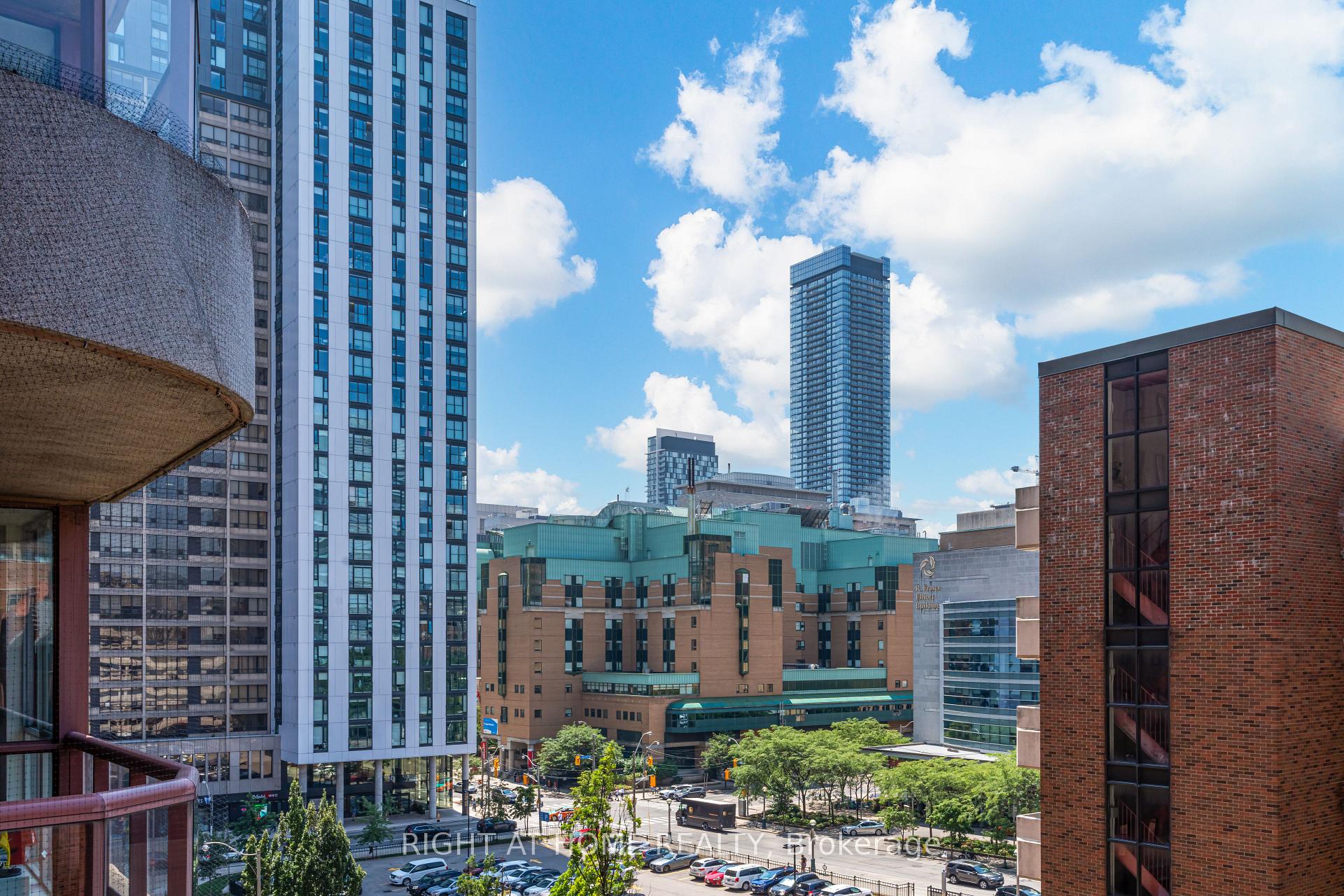 Photo 24 of Unit 506, 736 Bay Street, Toronto, Bay Street Corridor — HOMEH