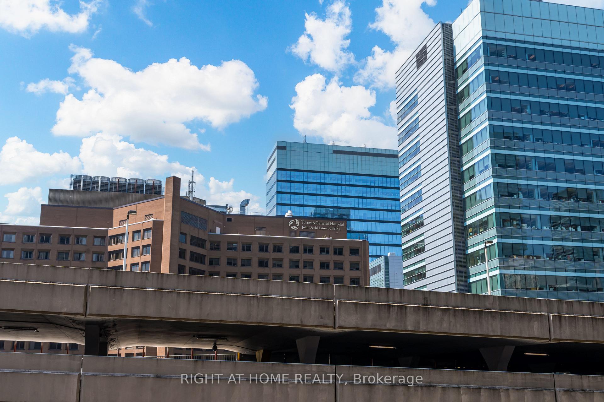 Photo 30 of Unit 506, 736 Bay Street, Toronto, Bay Street Corridor — HOMEH