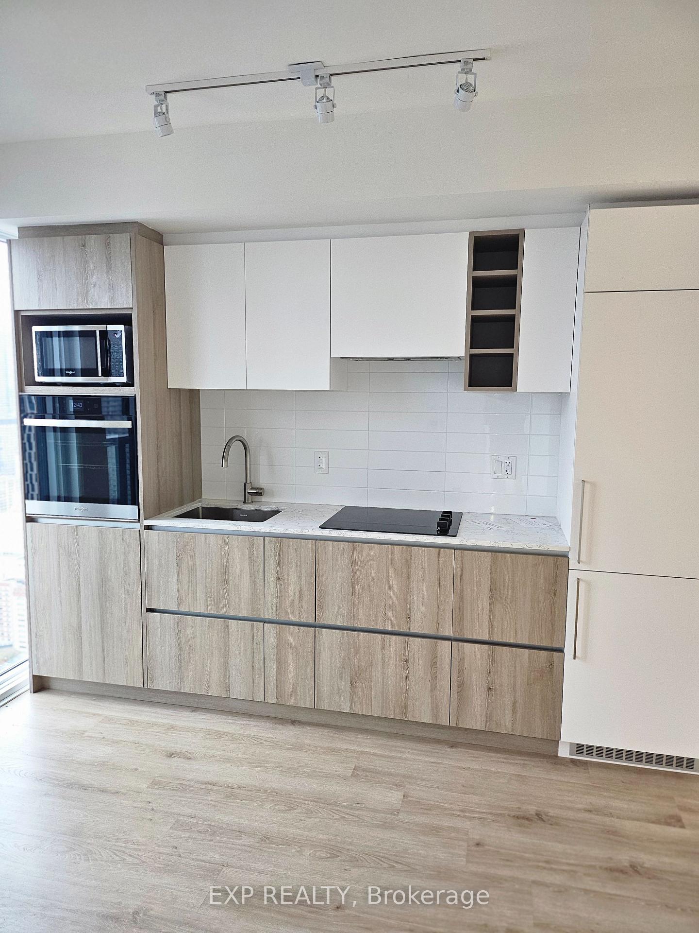 Photo 10 of Unit 5003, 319 Jarvis Street, Toronto, Church-Yonge Corridor — HOMEH