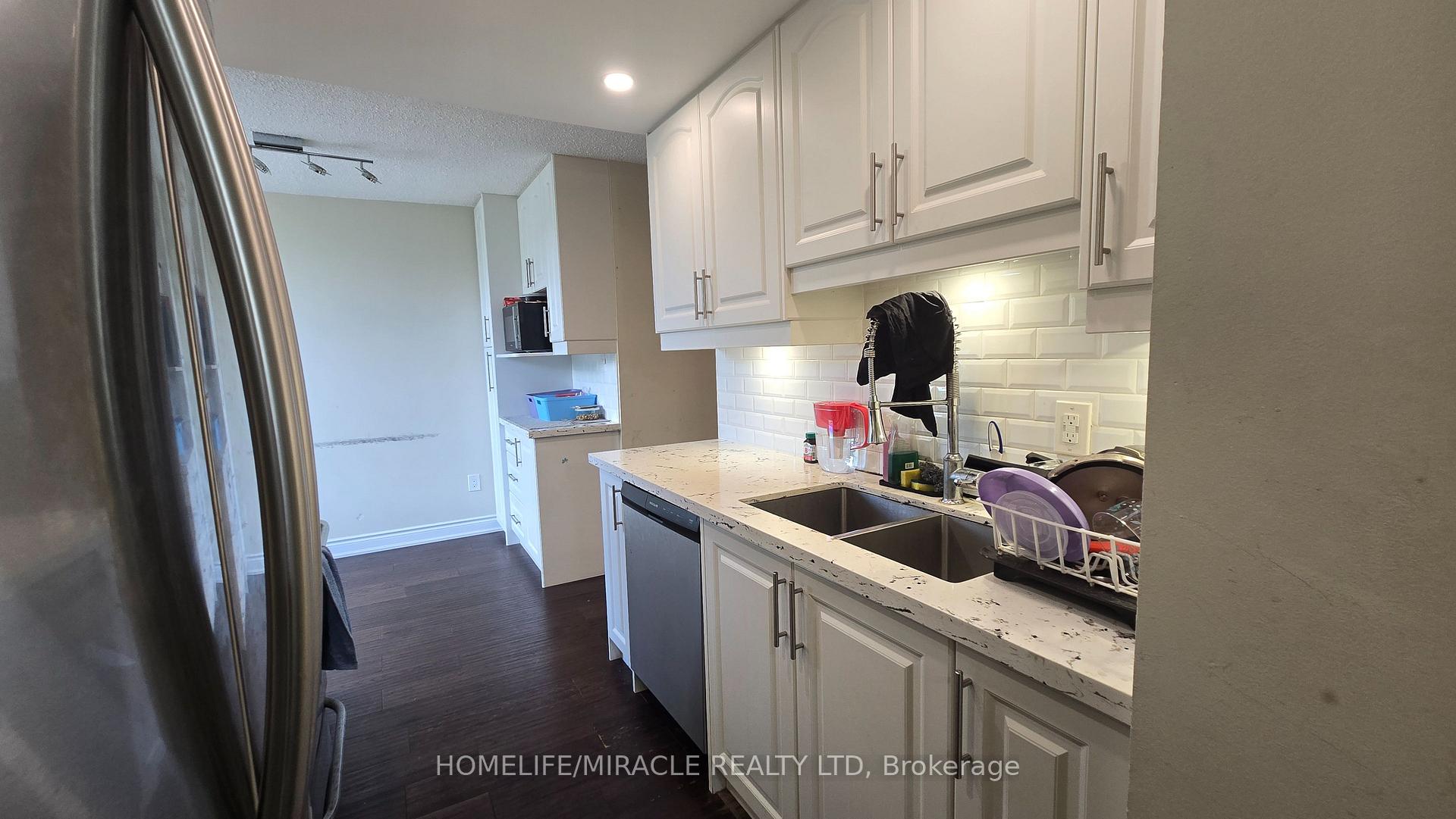 Photo 21 of Unit 309, 5 Lisa Street, Brampton, Queen Street Corridor — HOMEH