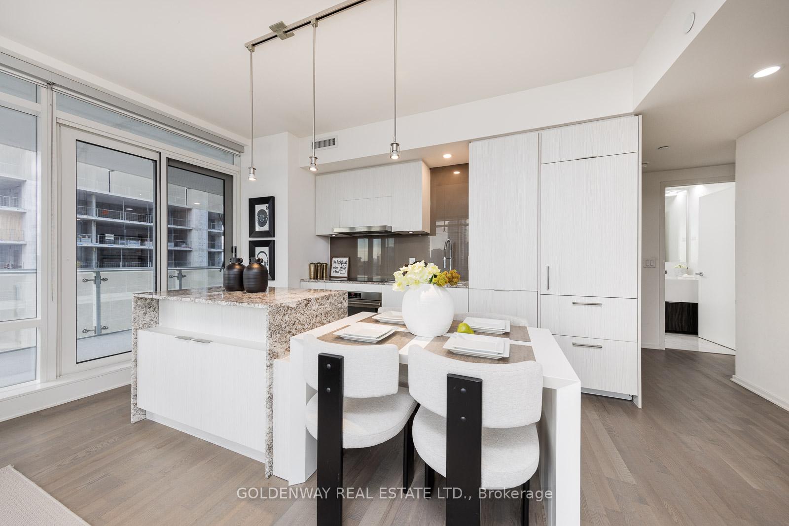 Photo 4 of Unit 2307, 1 Bloor Street E, Toronto, Church-Yonge Corridor — HOMEH