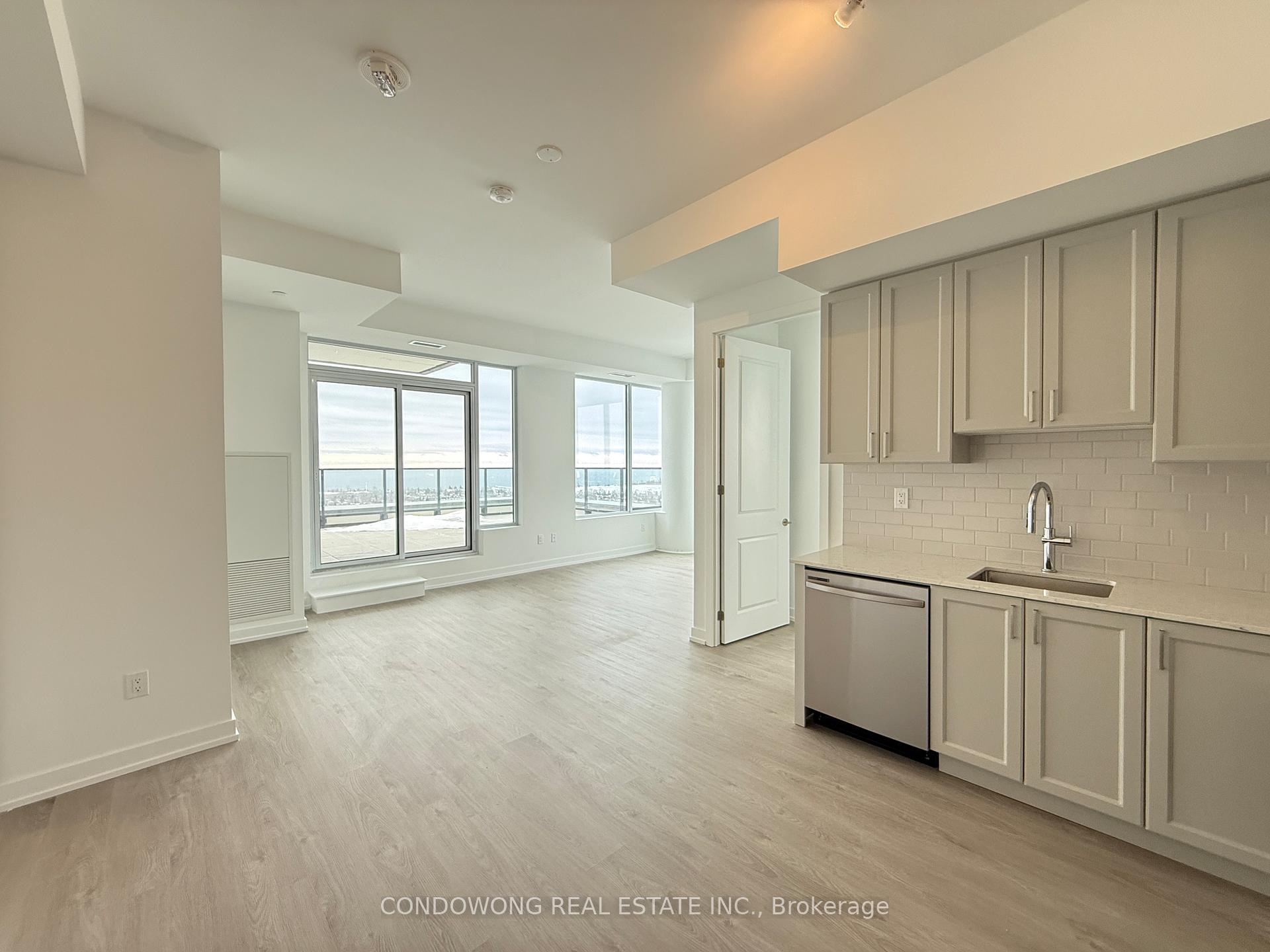 Photo 5 of Unit 3001, 1435 Celebration Drive, Pickering, Bay Ridges — HOMEH