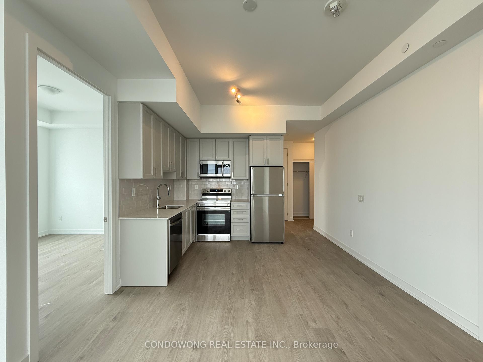 Photo 3 of Unit 3001, 1435 Celebration Drive, Pickering, Bay Ridges — HOMEH
