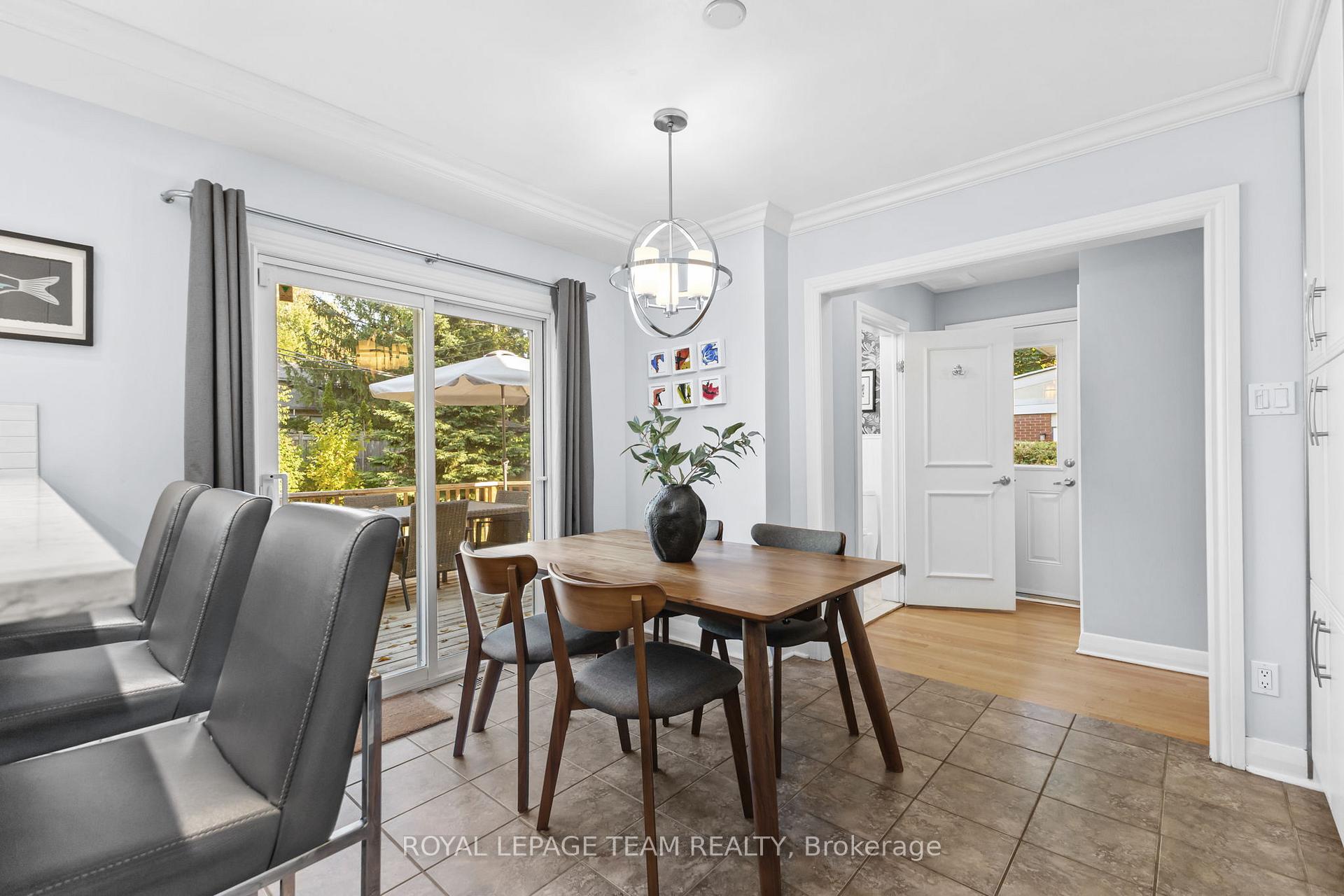 Photo 11 of 937 Kingsmere Avenue, Ottawa, McKellar Heights/Glabar Park — HOMEH