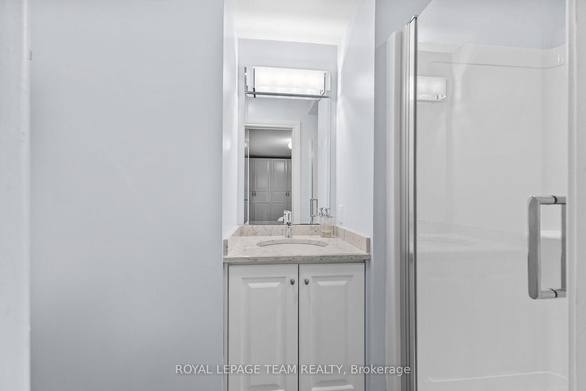 Photo 16 of 937 Kingsmere Avenue, Ottawa, McKellar Heights/Glabar Park — HOMEH