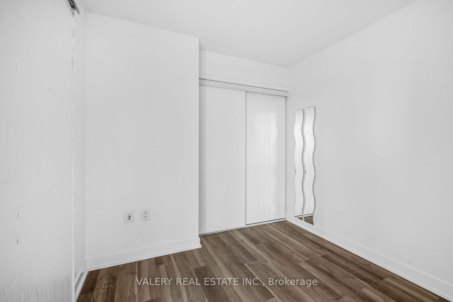 Photo 14 of Unit 710, 8 Telegram Mews, Toronto, Waterfront Communities — HOMEH