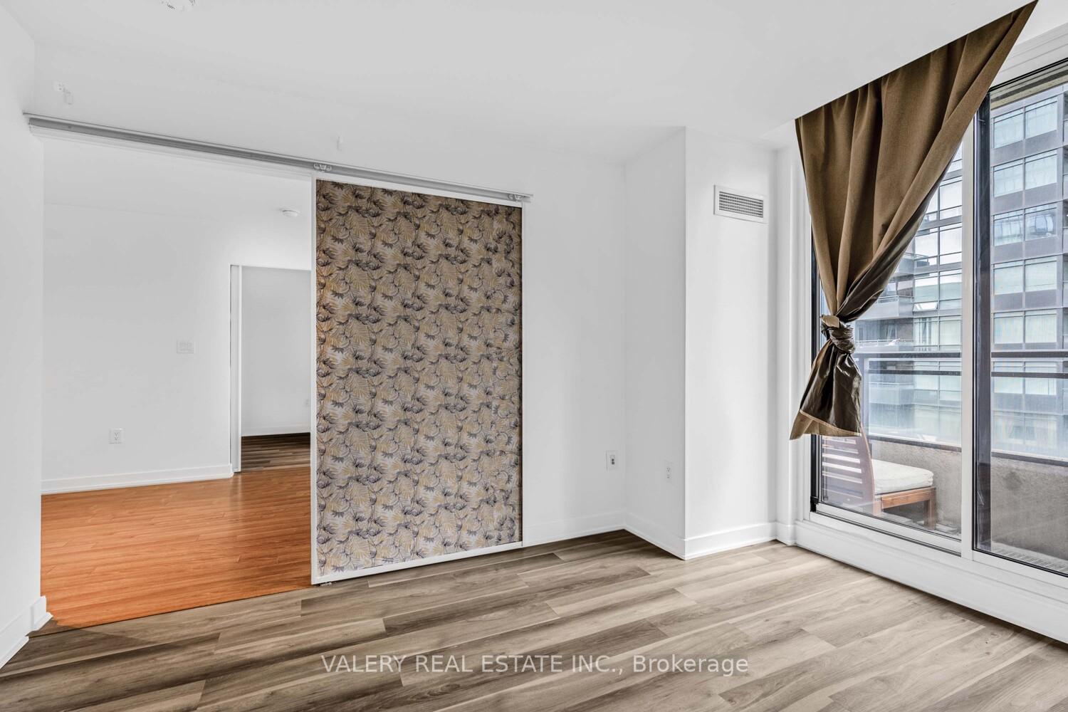 Photo 18 of Unit 710, 8 Telegram Mews, Toronto, Waterfront Communities — HOMEH