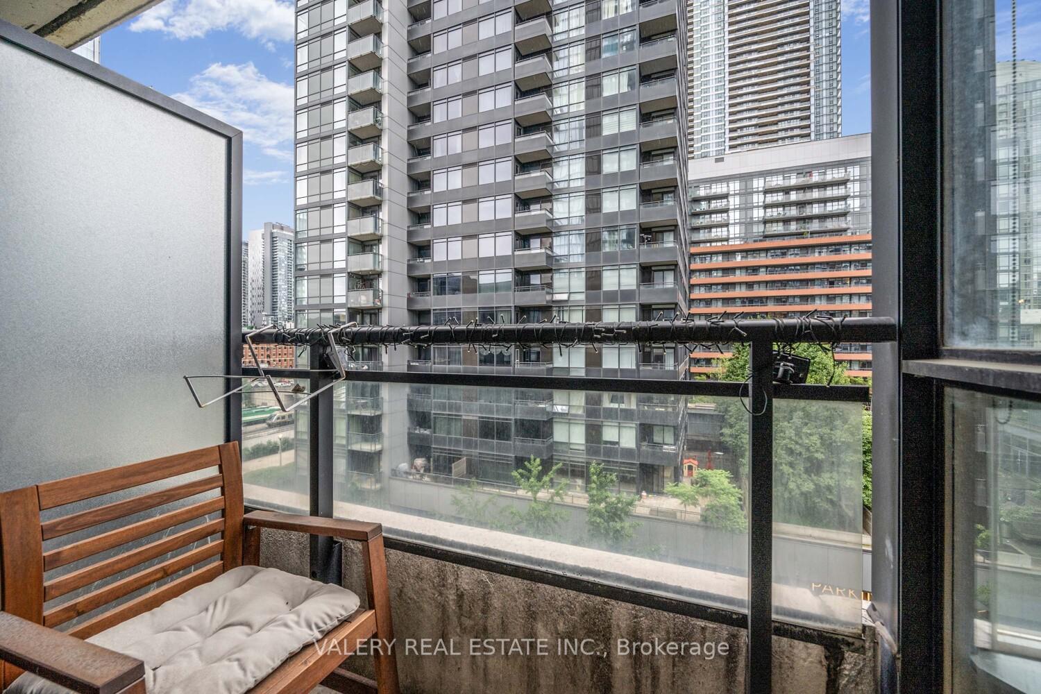 Photo 26 of Unit 710, 8 Telegram Mews, Toronto, Waterfront Communities — HOMEH