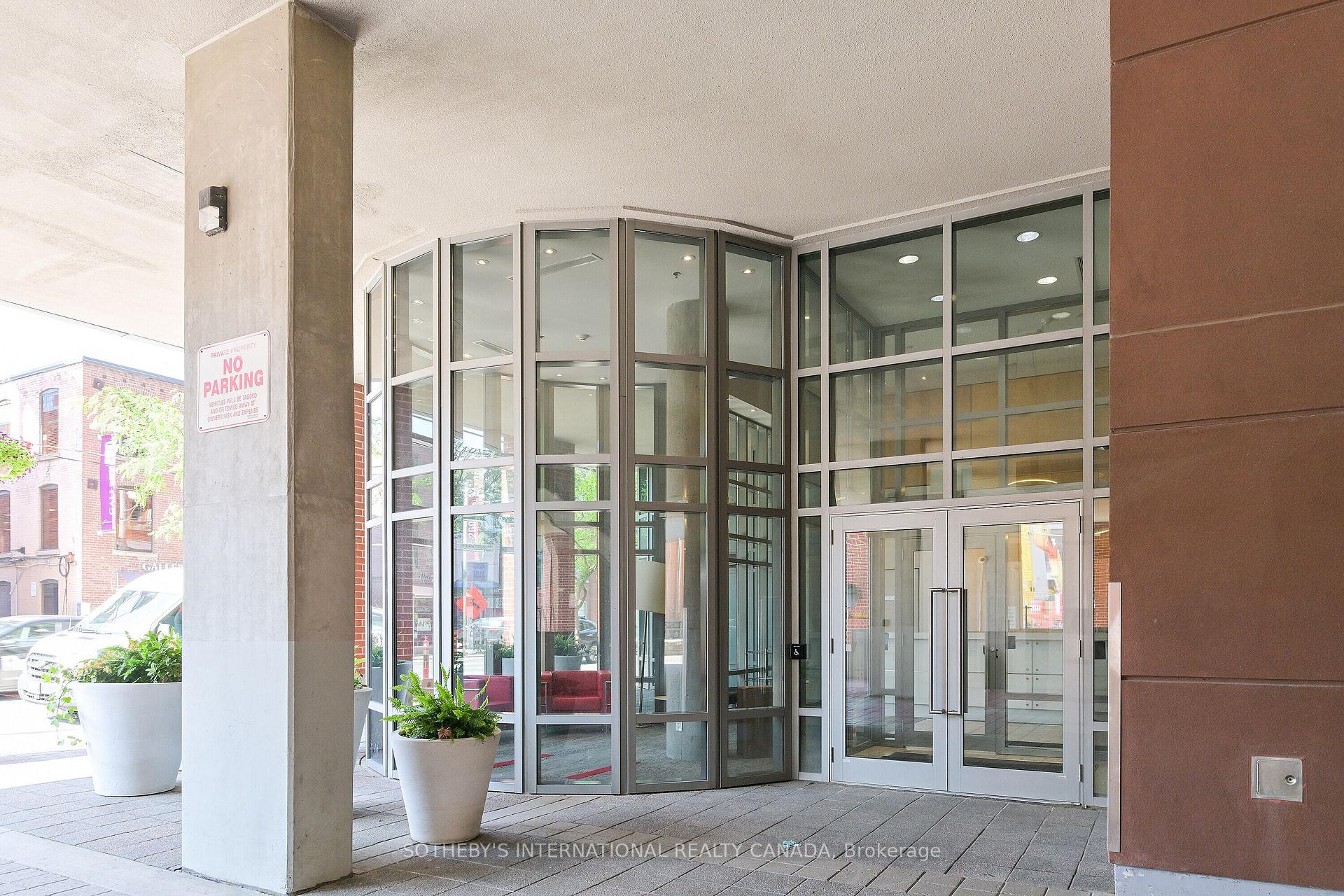 Photo 6 of Unit PH08, 255 Richmond Street E, Toronto, Moss Park — HOMEH