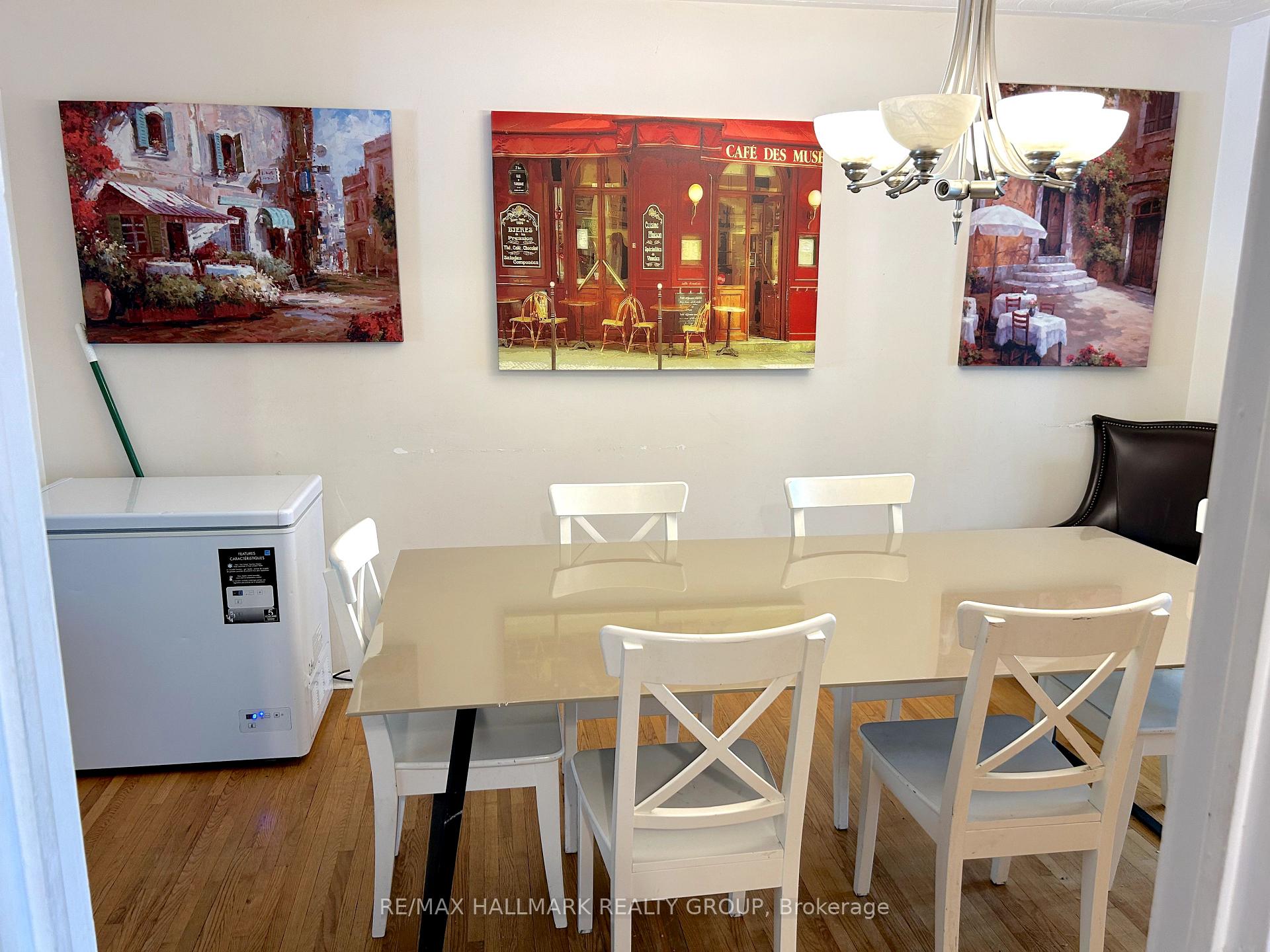 Photo 11 of 44 Meadowlands Drive W, Ottawa, Meadowlands/Crestview — HOMEH