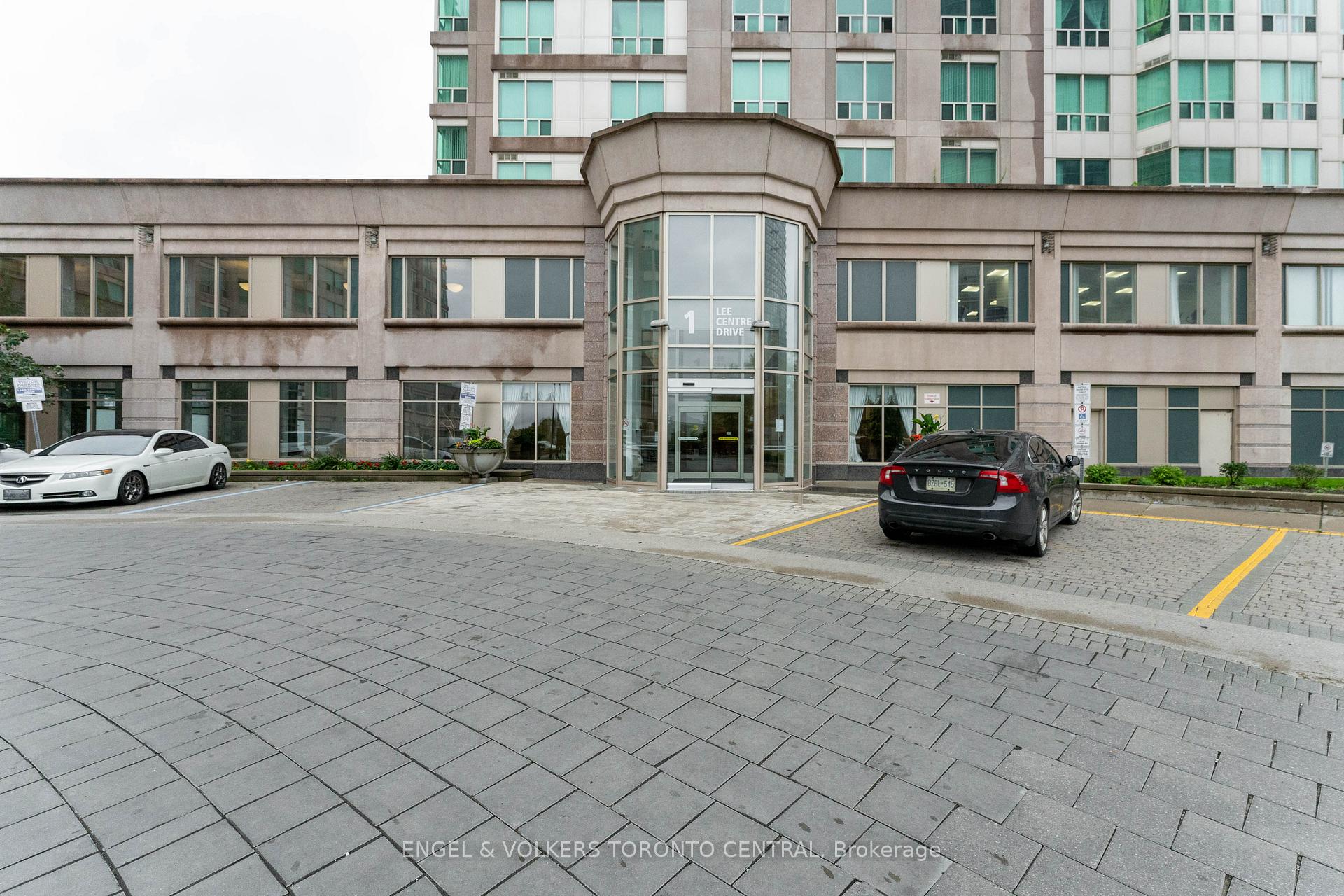 Photo 4 of Unit 715, 1 Lee Centre Drive, Scarborough, Woburn — HOMEH