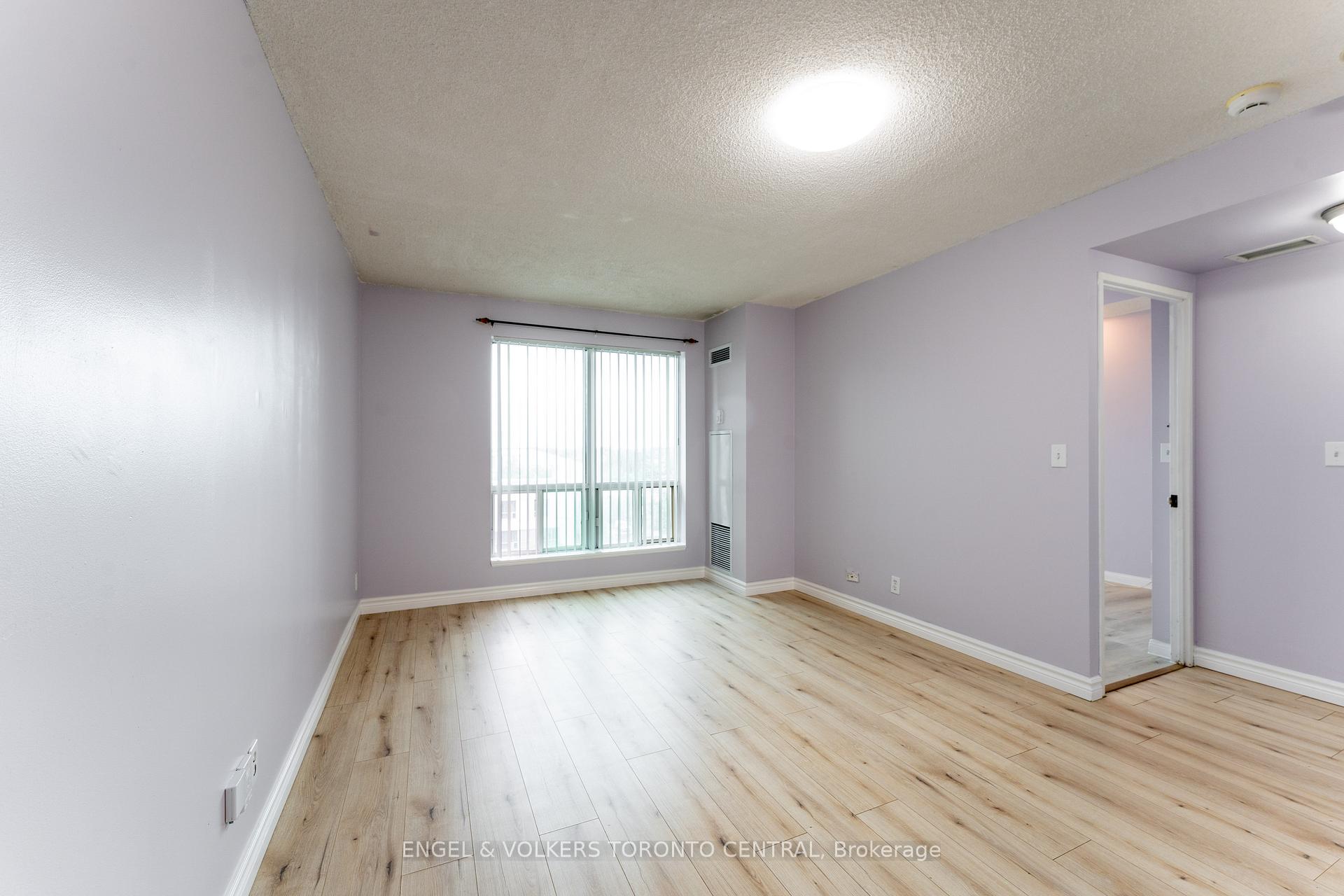 Photo 20 of Unit 715, 1 Lee Centre Drive, Scarborough, Woburn — HOMEH