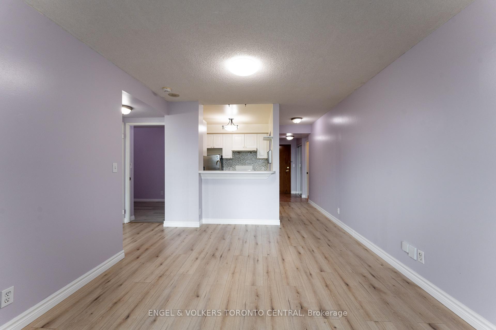 Photo 24 of Unit 715, 1 Lee Centre Drive, Scarborough, Woburn — HOMEH